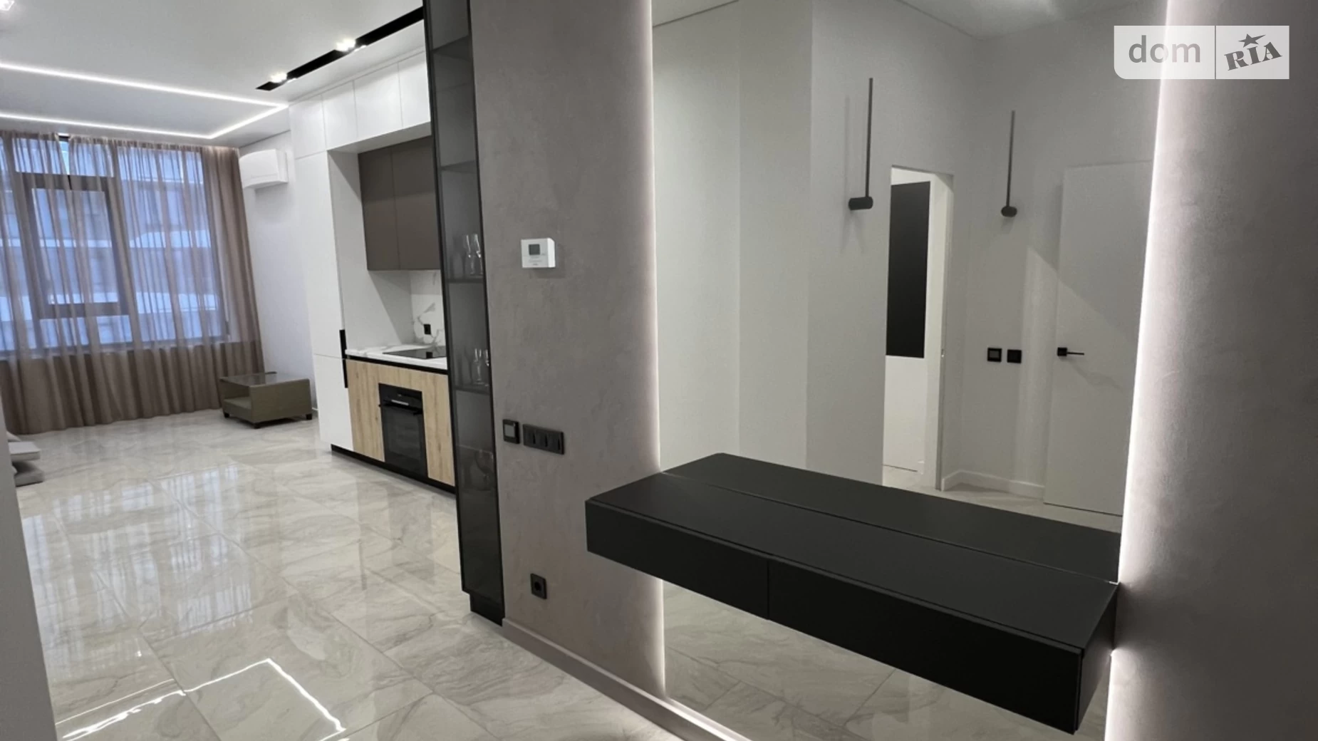 Продается 1-комнатная квартира 65 кв. м в Одессе, Фонтанская дор., 77А - фото 3