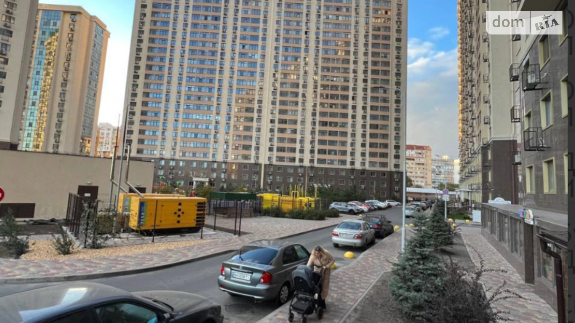 Продається 1-кімнатна квартира 40.2 кв. м у Одесі, вул. Академіка Сахарова - фото 2