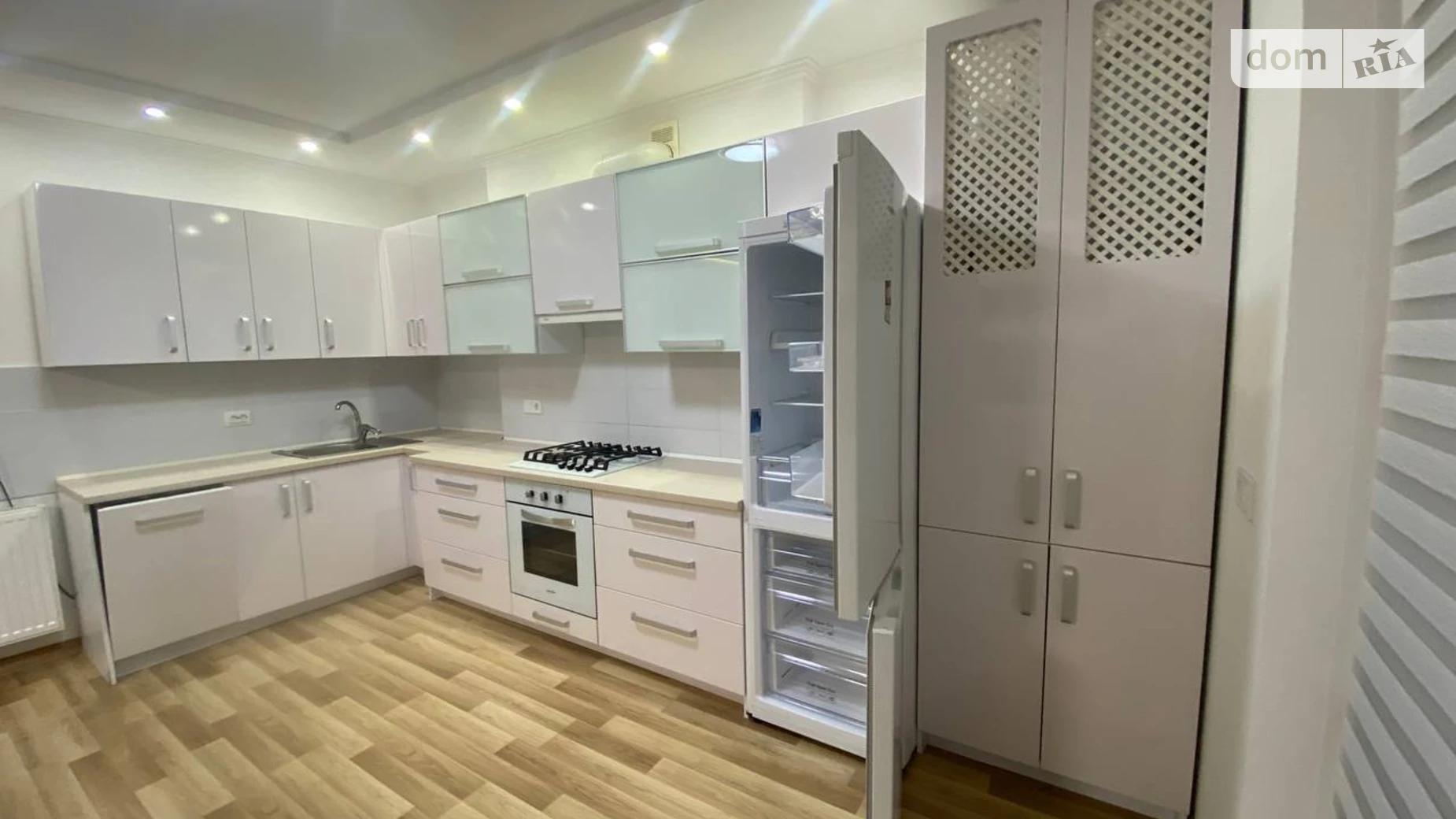 Сдается в аренду 2-комнатная квартира 70 кв. м в Львове, ул. Железнодорожная - фото 4