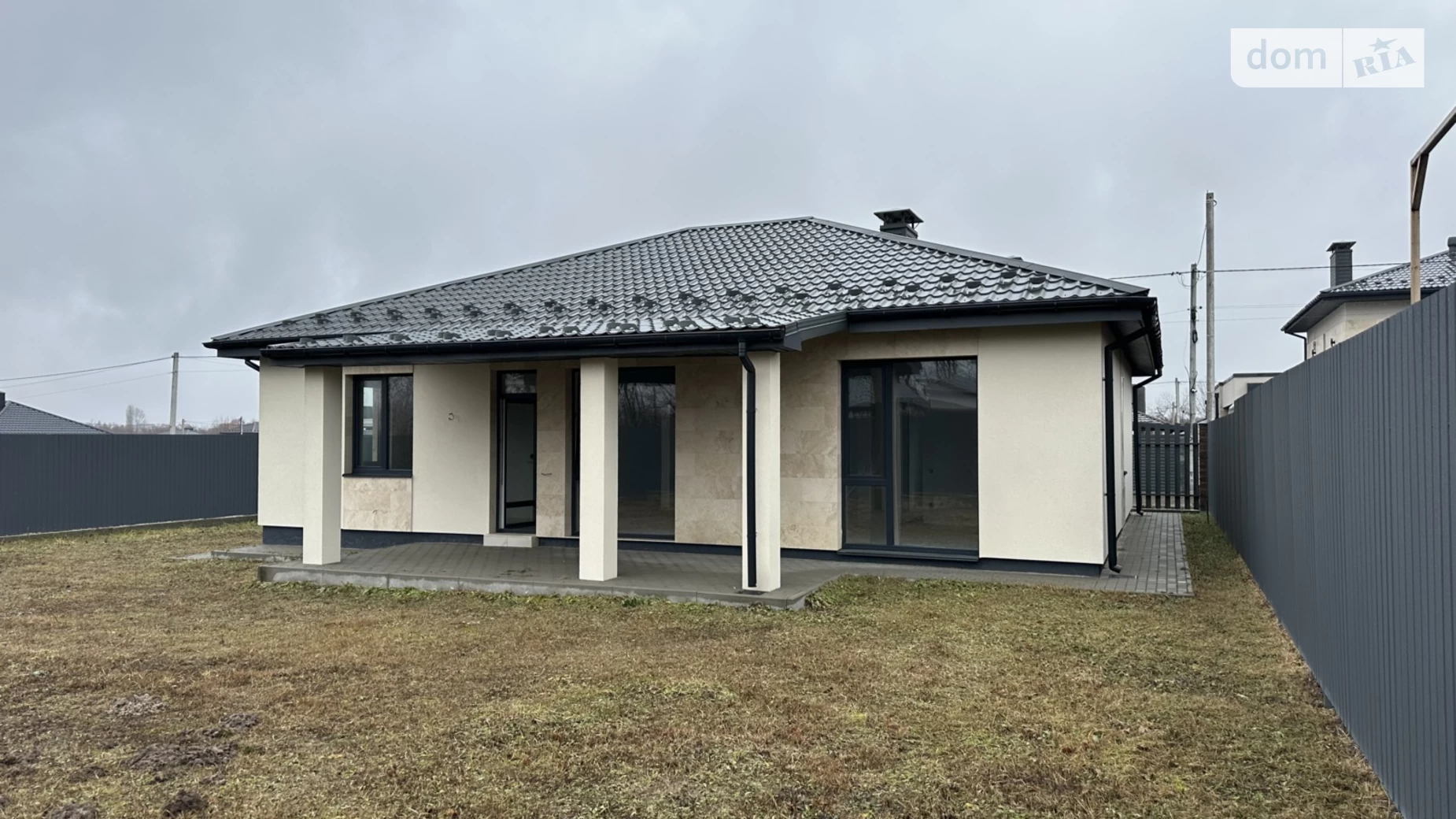 Продается одноэтажный дом 112 кв. м с гаражом, цена: 158000 $ - фото 3