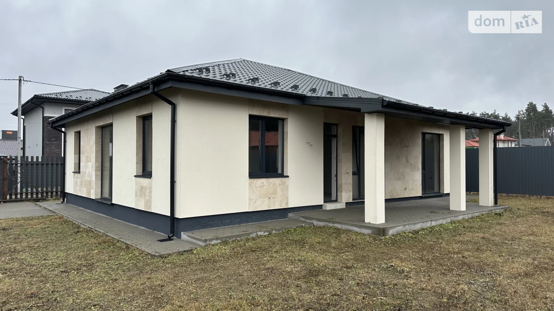 Продается одноэтажный дом 112 кв. м с гаражом, цена: 158000 $ - фото 2