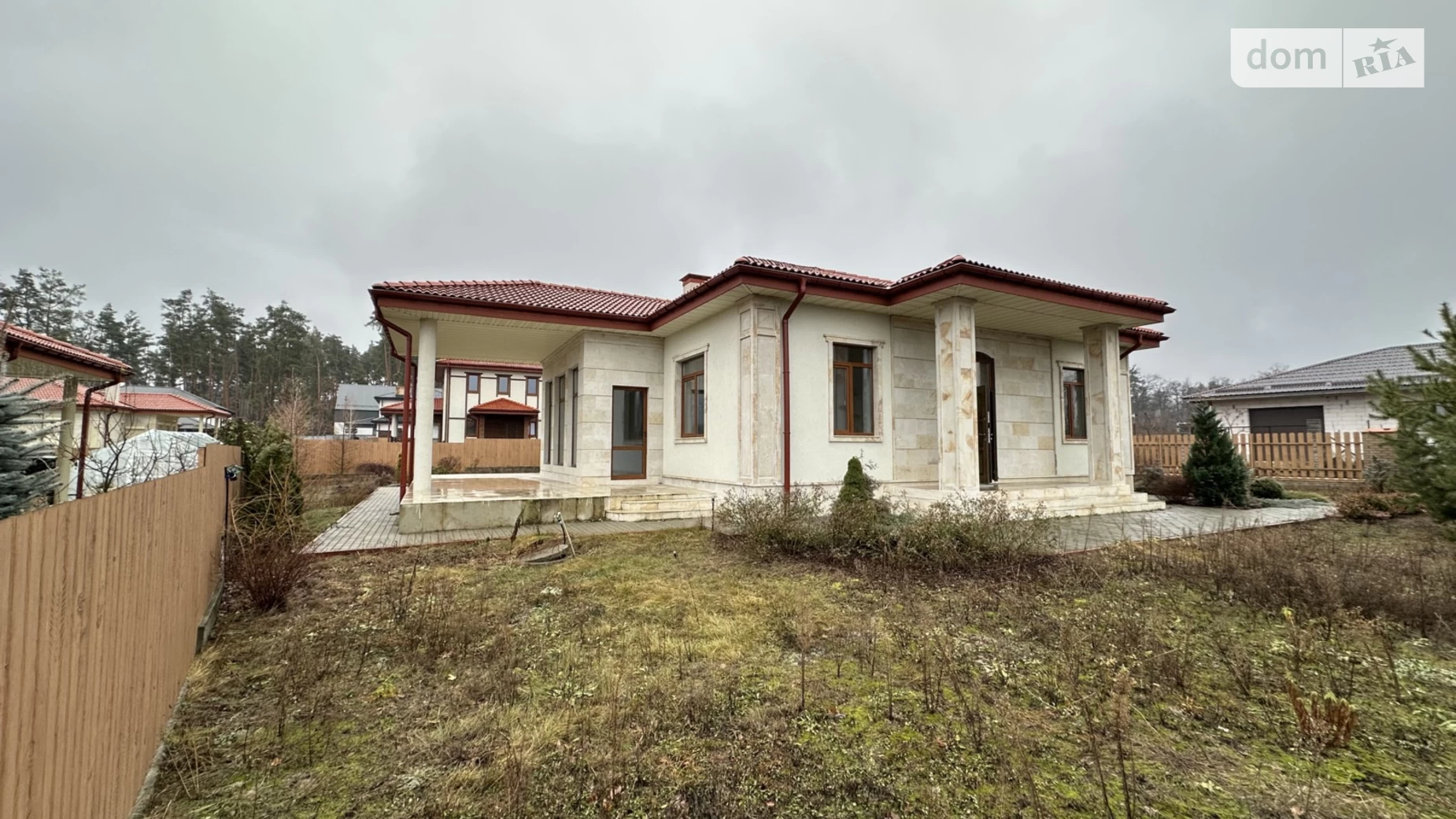 Продается одноэтажный дом 250 кв. м с беседкой, цена: 260000 $ - фото 3