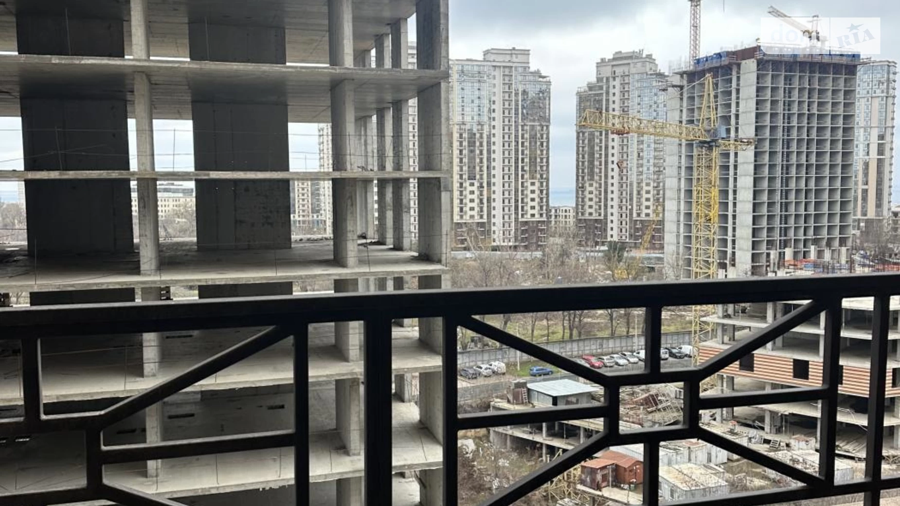 Продається 3-кімнатна квартира 83 кв. м у Одесі, пров. Курортний, 1 - фото 2