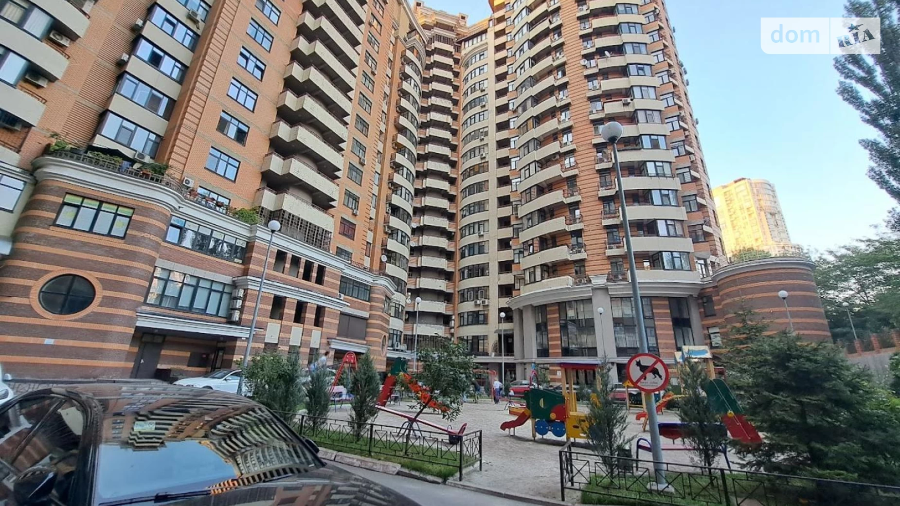 Продається 1-кімнатна квартира 80 кв. м у Києві, бул. Лесі Українки, 7В - фото 3