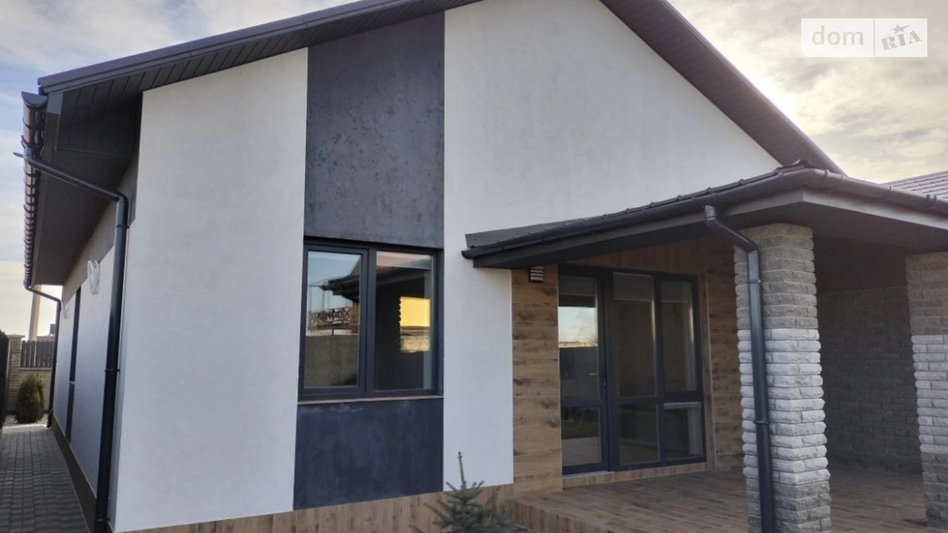 Продається одноповерховий будинок 95 кв. м з каміном, цена: 134000 $ - фото 3
