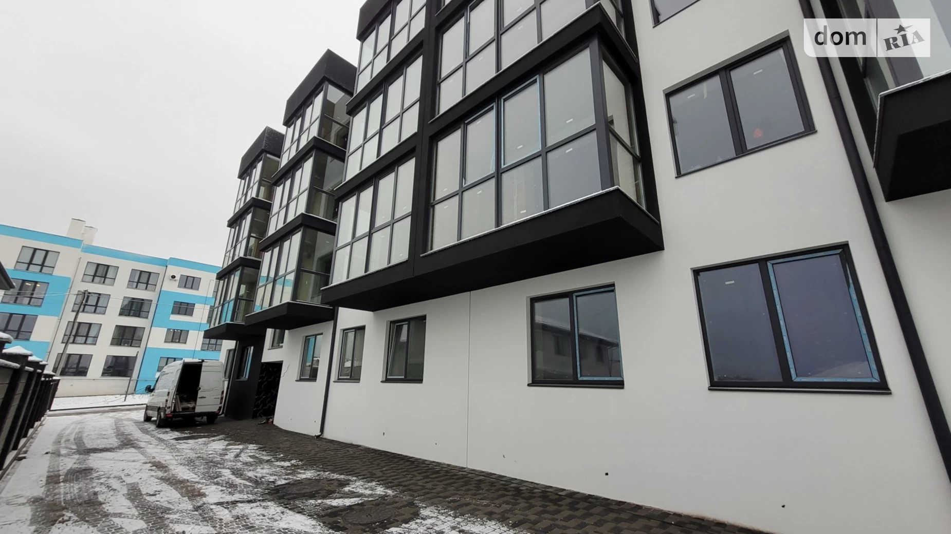 Продается 1-комнатная квартира 38 кв. м в Ровно, мас. Веснянковый, 10 - фото 2