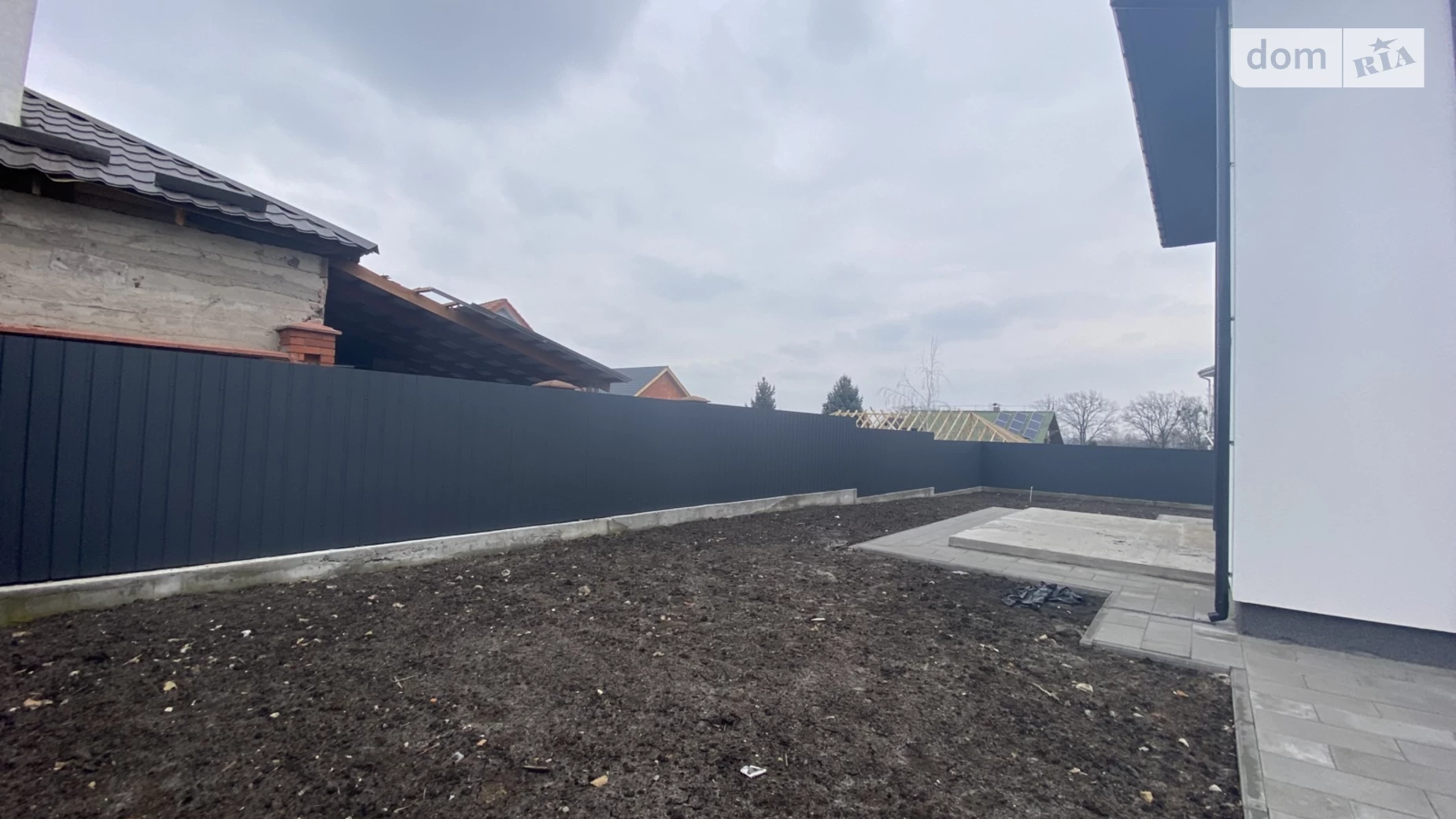 Продается дом на 2 этажа 130 кв. м с подвалом, цена: 165000 $ - фото 2