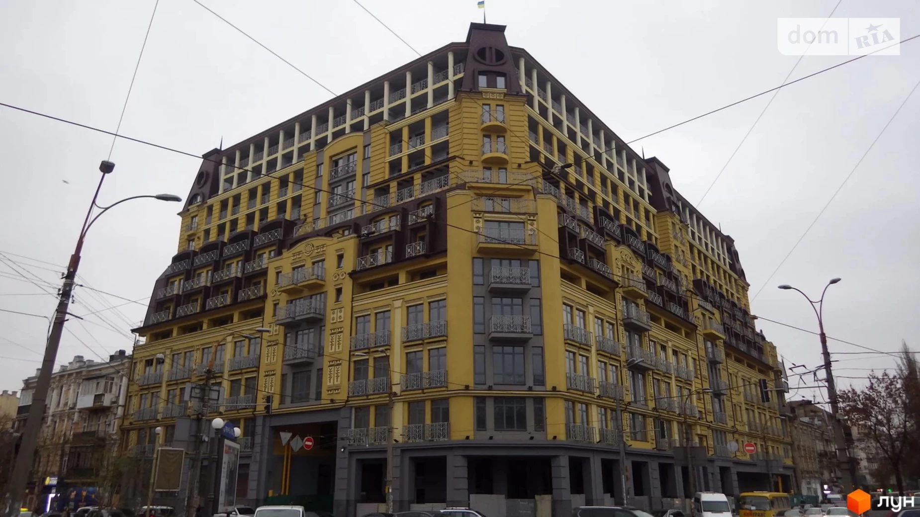 Продается 2-комнатная квартира 67 кв. м в Киеве, ул. Нижний Вал, 27-29 - фото 2