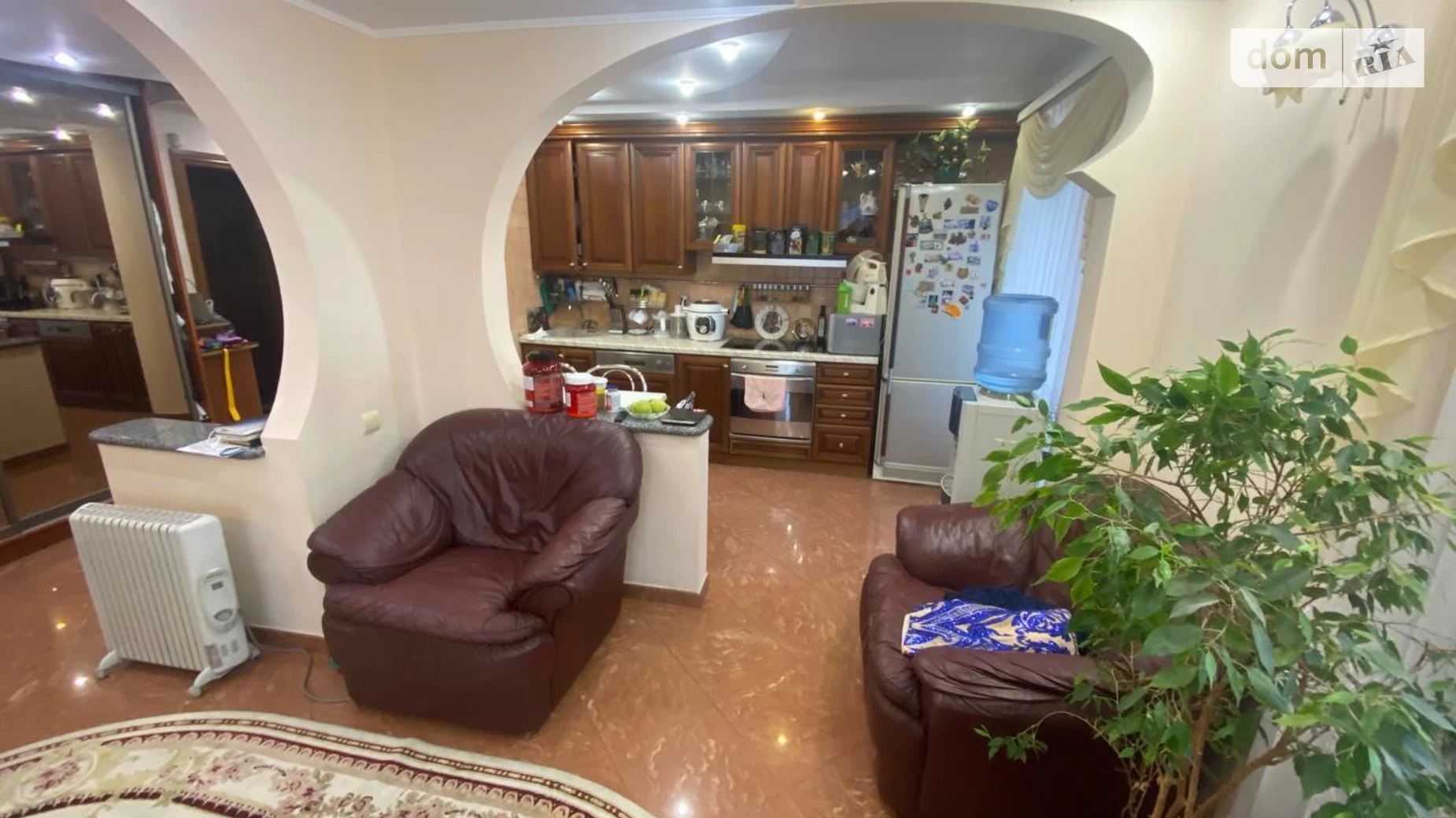 Продается 3-комнатная квартира 72.5 кв. м в Виннице, ул. Привокзальная - фото 2