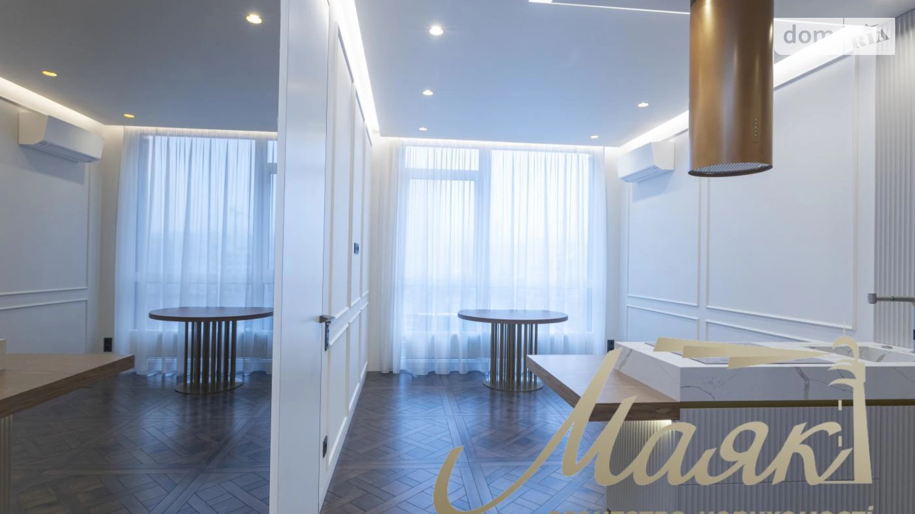 Продается 2-комнатная квартира 46 кв. м в Киеве, ул. Маккейна Джона, 1 - фото 5