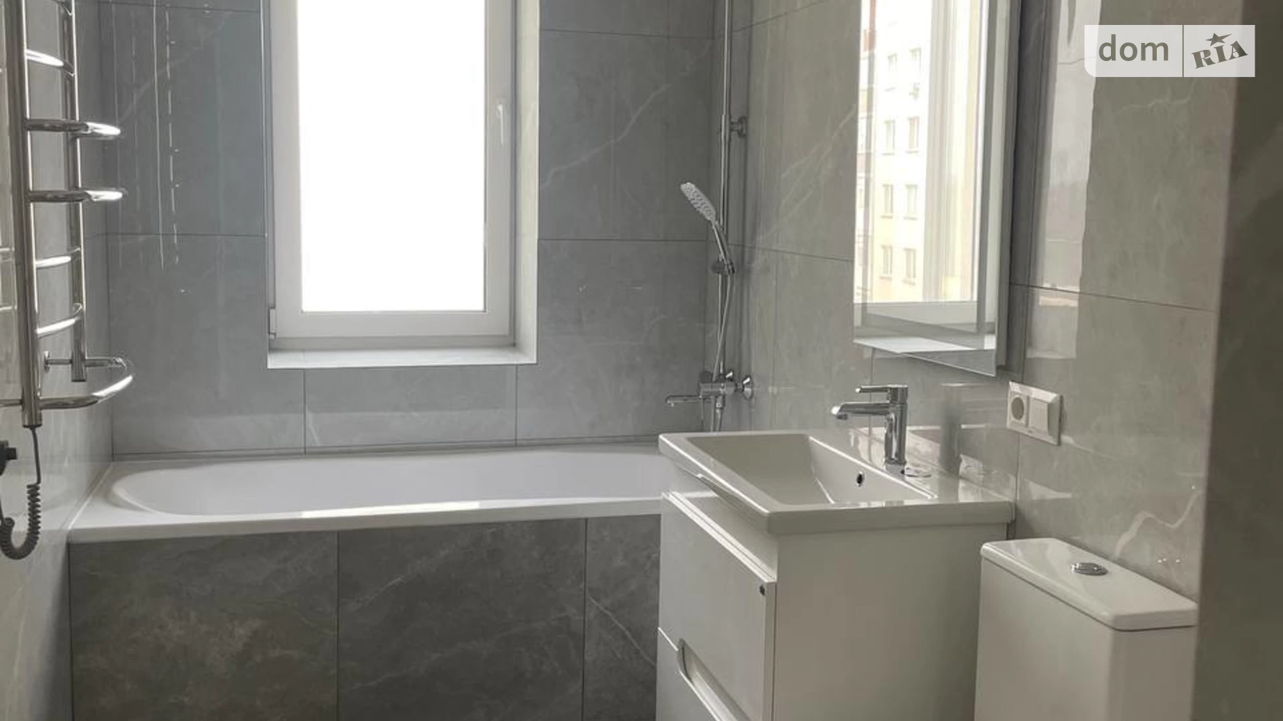 Продается 1-комнатная квартира 48.4 кв. м в Ивано-Франковске, ул. Целевича Юлиана, 4 - фото 3
