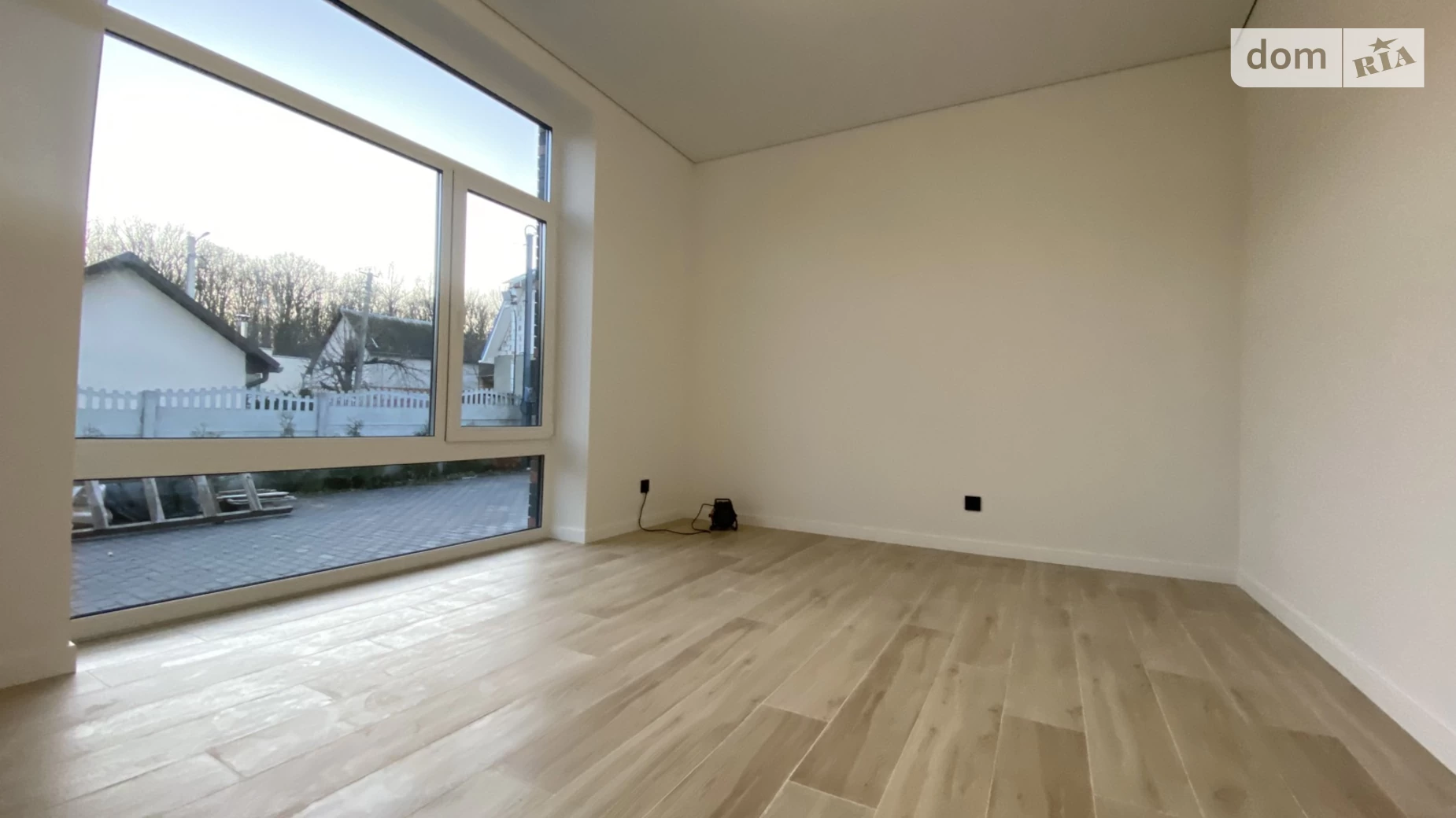 Продается одноэтажный дом 95 кв. м с мансардой, цена: 135000 $ - фото 2