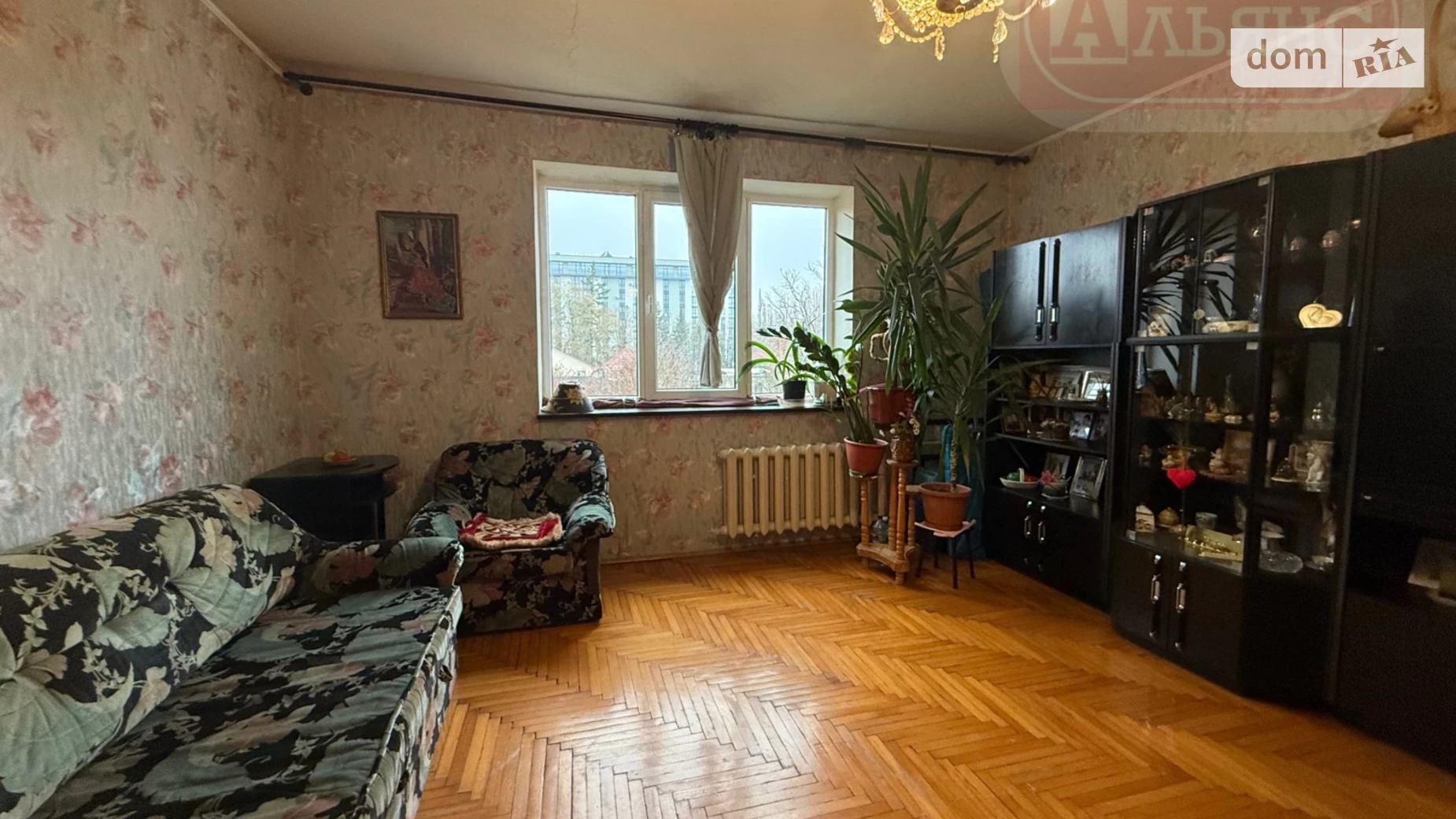Продается 2-комнатная квартира 89 кв. м в Ужгороде, ул. Собранецкая - фото 2