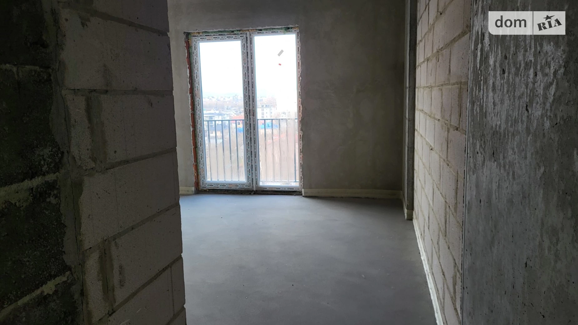 Продается 2-комнатная квартира 72 кв. м в Ивано-Франковске, ул. Ленкавского, 2А - фото 2