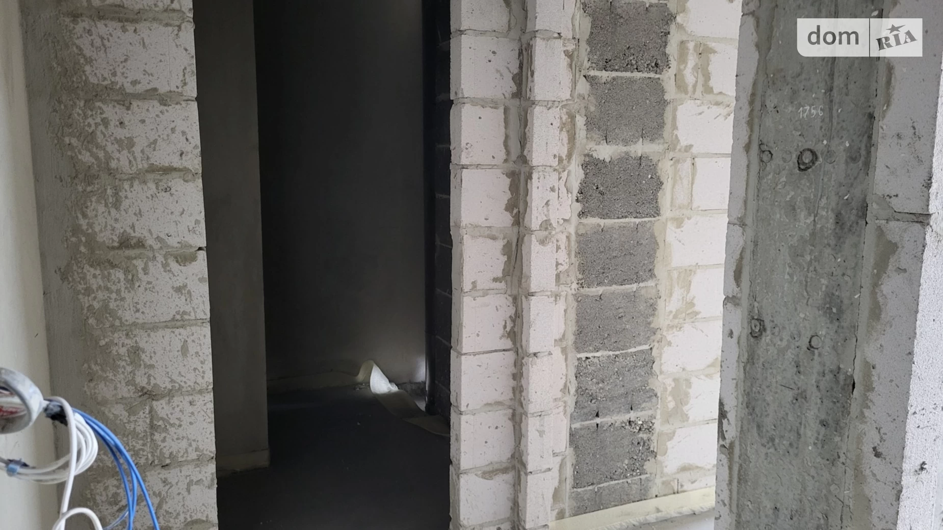 Продается 2-комнатная квартира 72 кв. м в Ивано-Франковске, ул. Ленкавского, 2А - фото 4