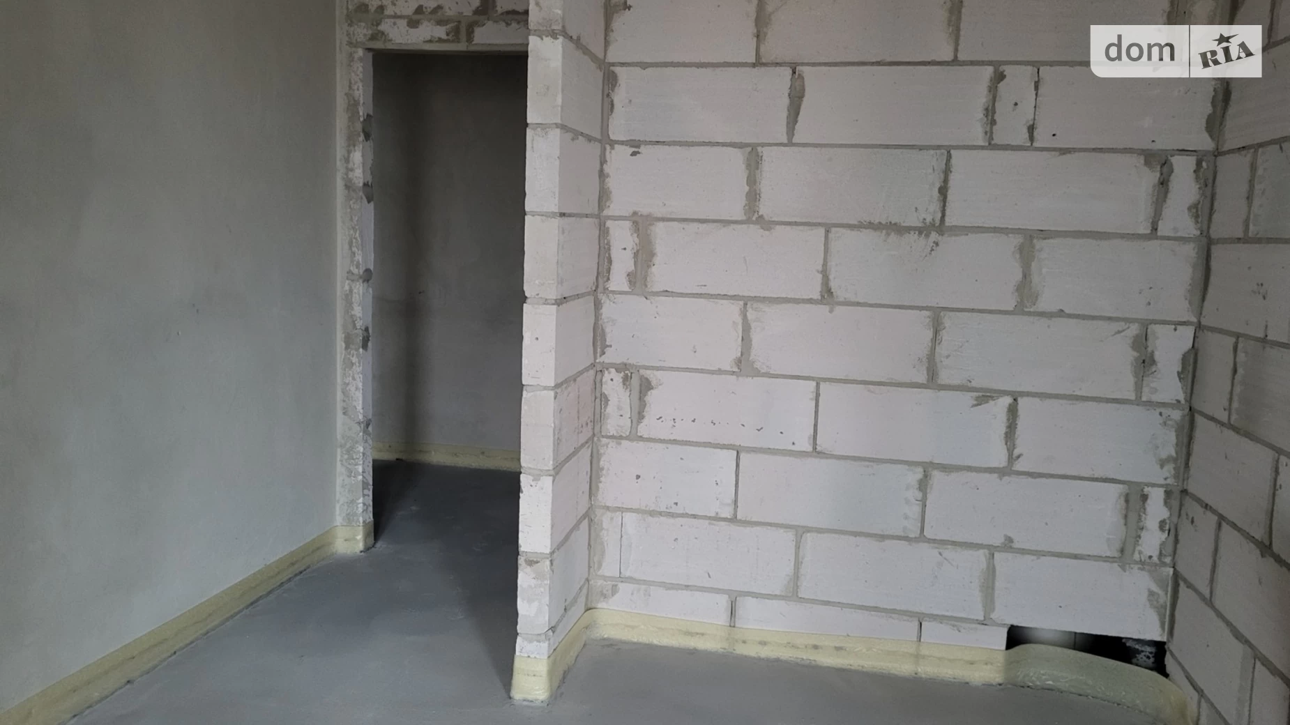 Продается 2-комнатная квартира 72.3 кв. м в Ивано-Франковске, ул. Ленкавского, 2А - фото 5