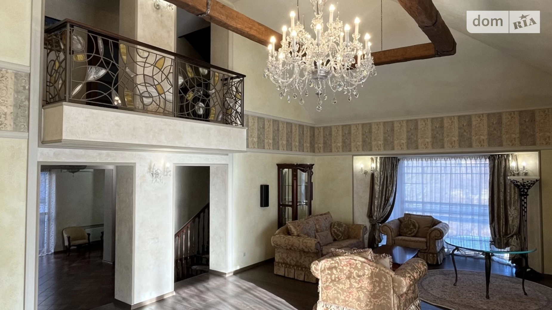 Сдается в аренду дом на 3 этажа 600 кв. м с мебелью, цена: 4500 $ - фото 2