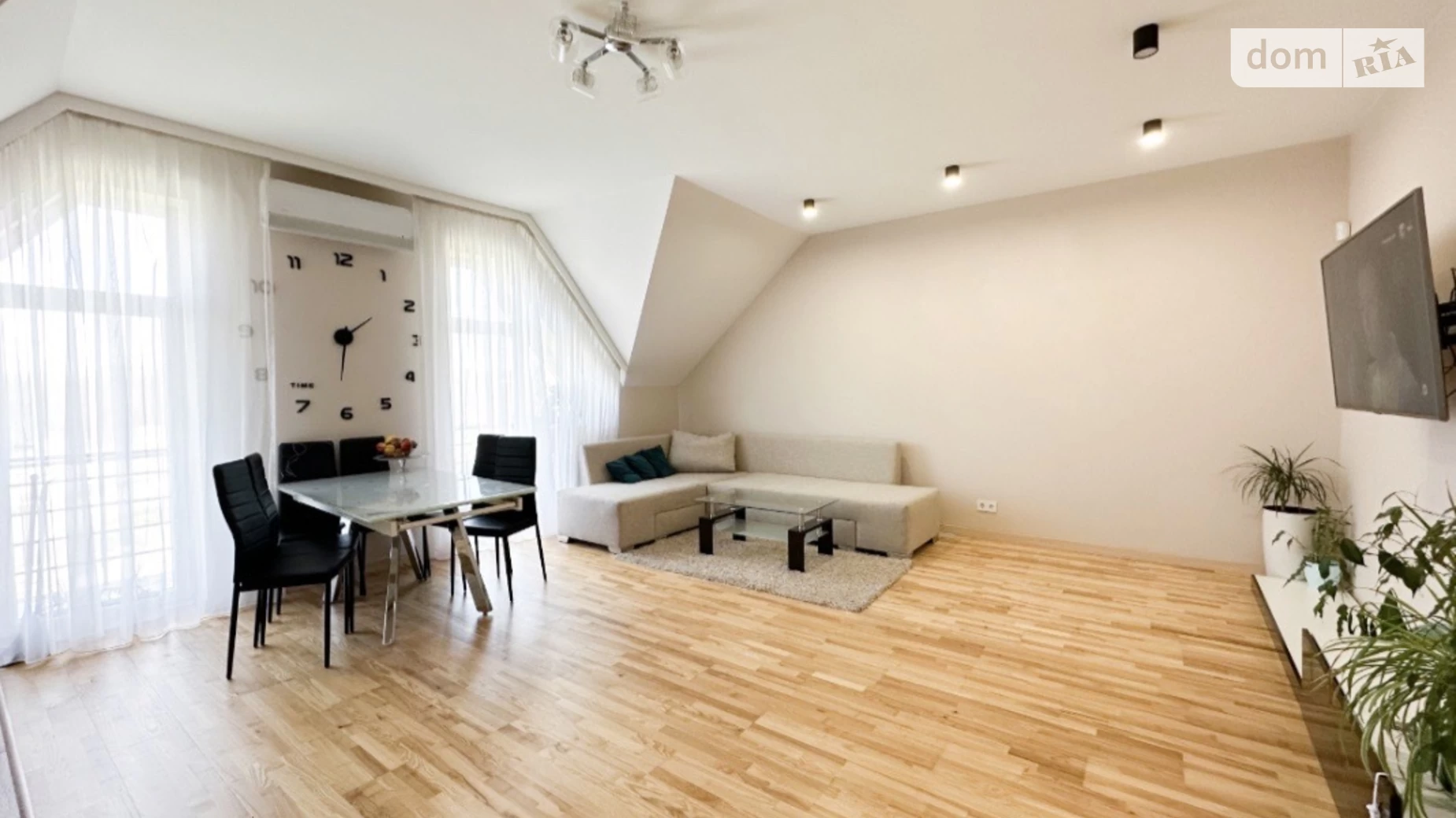 Продается 3-комнатная квартира 92 кв. м в Ужгороде, цена: 115000 $ - фото 2