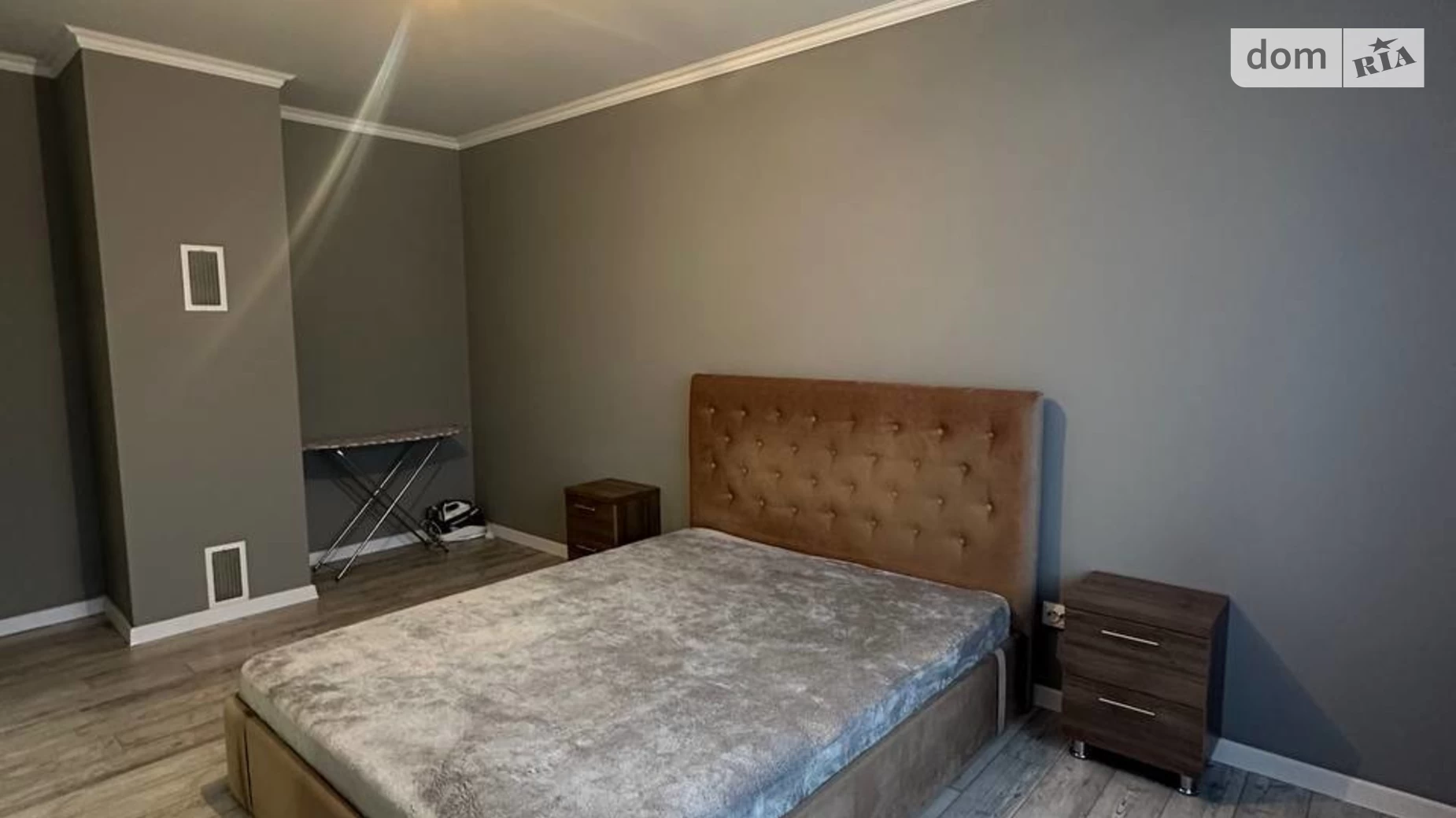 Продается дом на 3 этажа 187.3 кв. м с камином, цена: 250000 $ - фото 3