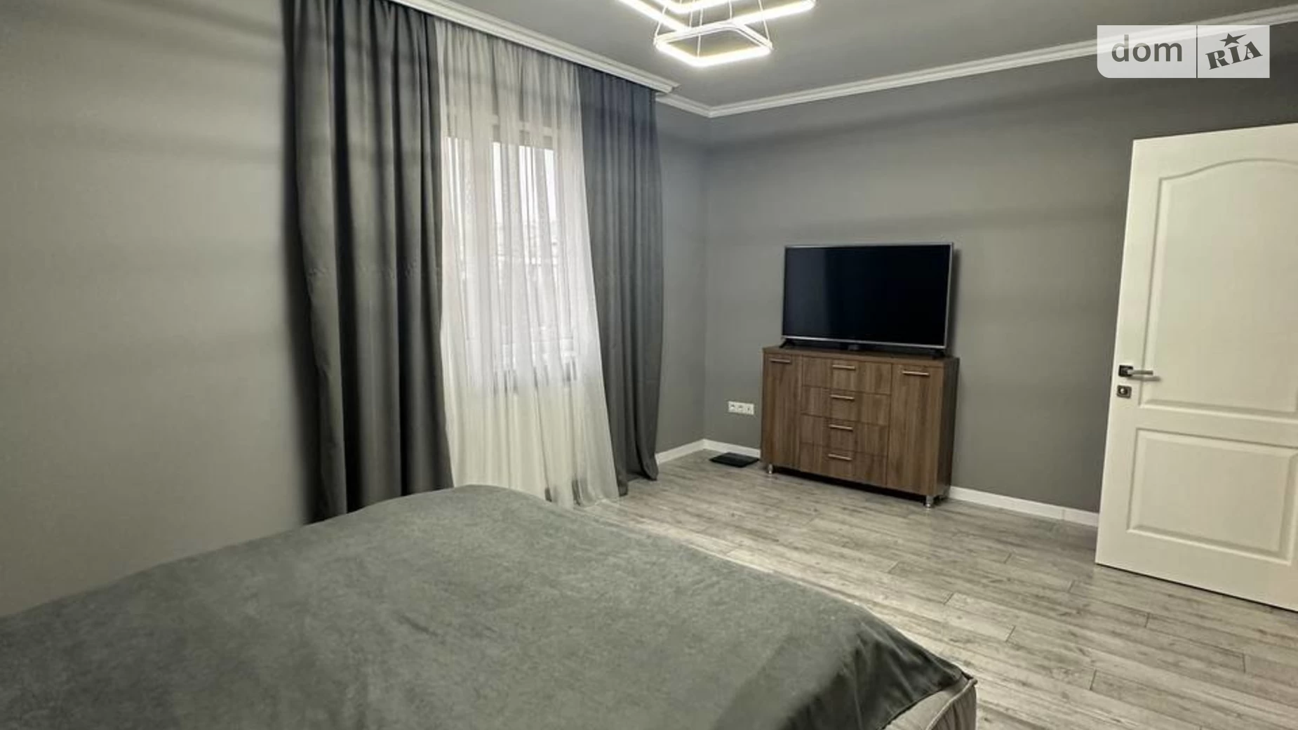 Продается дом на 3 этажа 187.3 кв. м с камином, цена: 250000 $ - фото 4