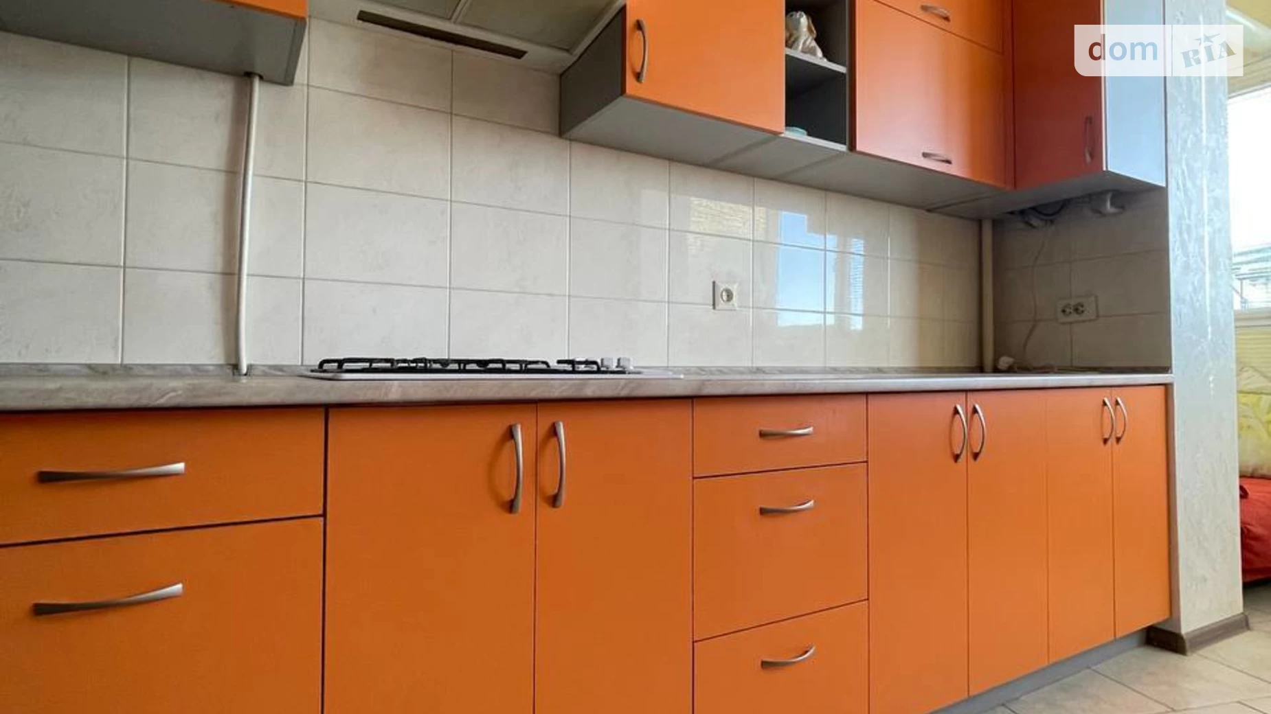 Продается 1-комнатная квартира 45.6 кв. м в Ивано-Франковске, ул. Джохара Дудаева - фото 2