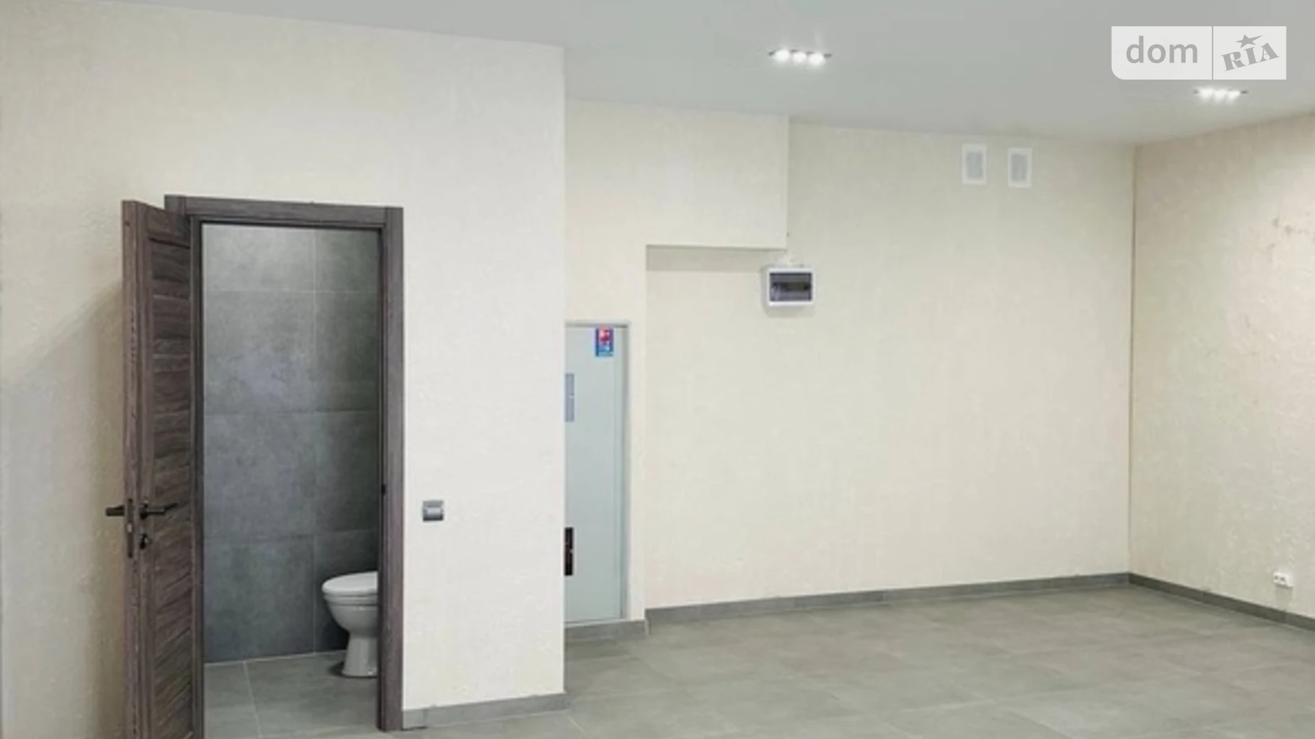 Сдается в аренду офис 40 кв. м в бизнес-центре, цена: 16000 грн - фото 4