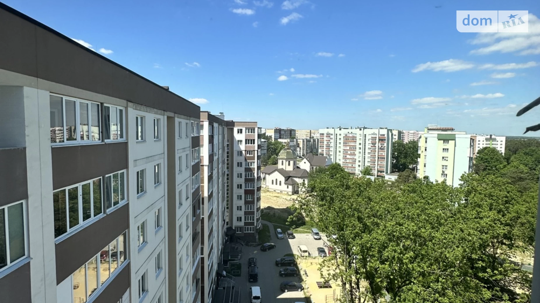 Продається 3-кімнатна квартира 83.4 кв. м у Новояворівськ - фото 2