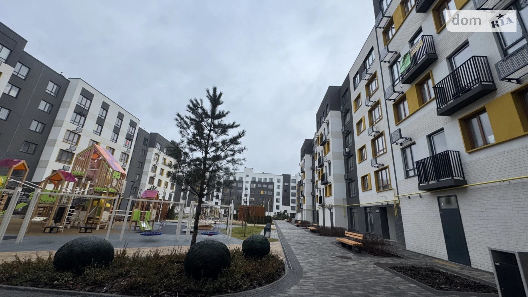 Продается 1-комнатная квартира 36 кв. м в Ирпене, ул. Соборная(ІІІ Интернационала), 2К/15 - фото 3