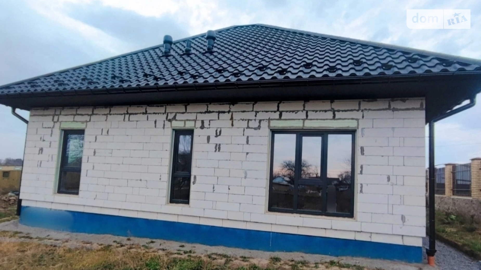Продається одноповерховий будинок 90 кв. м з меблями, цена: 69000 $ - фото 3