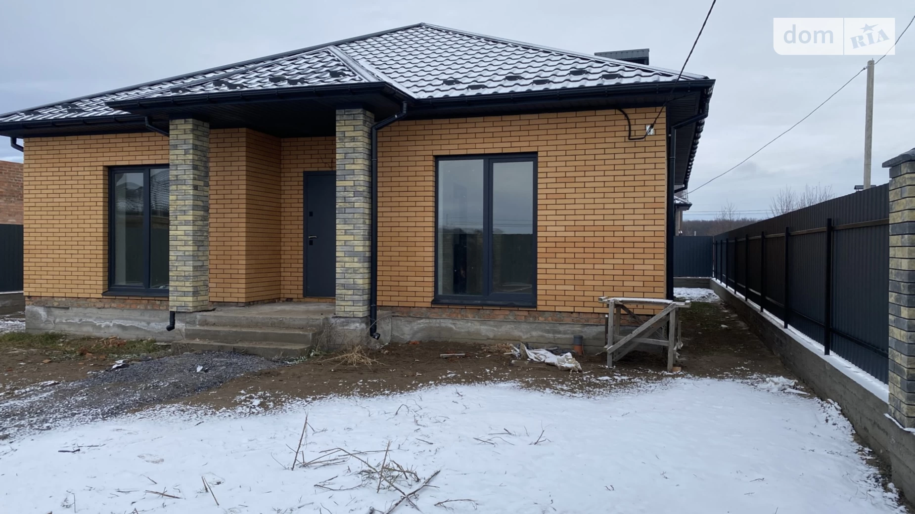 Продается одноэтажный дом 95 кв. м с гаражом, цена: 74000 $ - фото 3