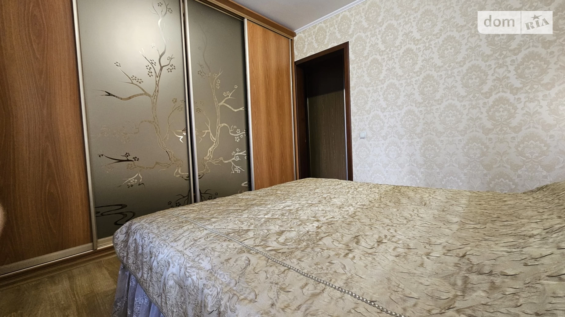 Продается 3-комнатная квартира 69 кв. м в Днепре, мас. Тополь-1, 56 - фото 3