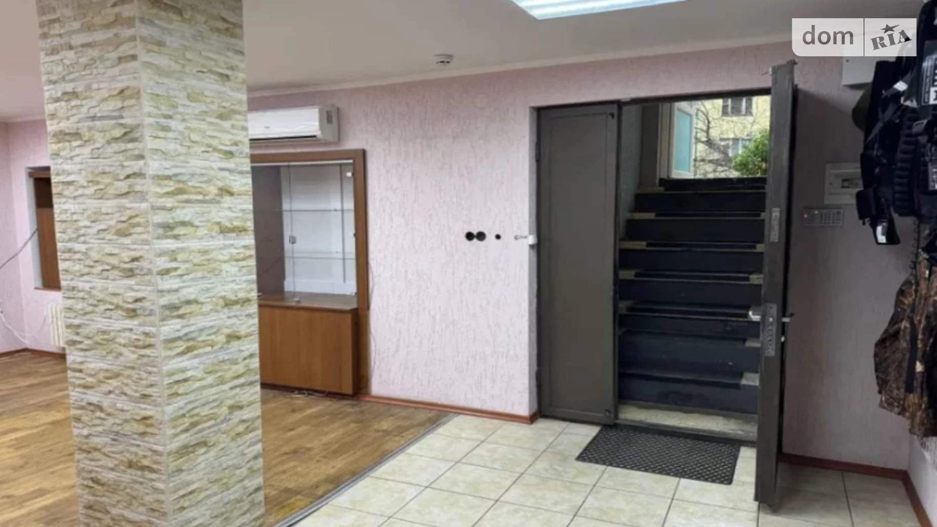 Продається приміщення вільного призначення 60 кв. м в 3-поверховій будівлі, цена: 30000 $ - фото 2