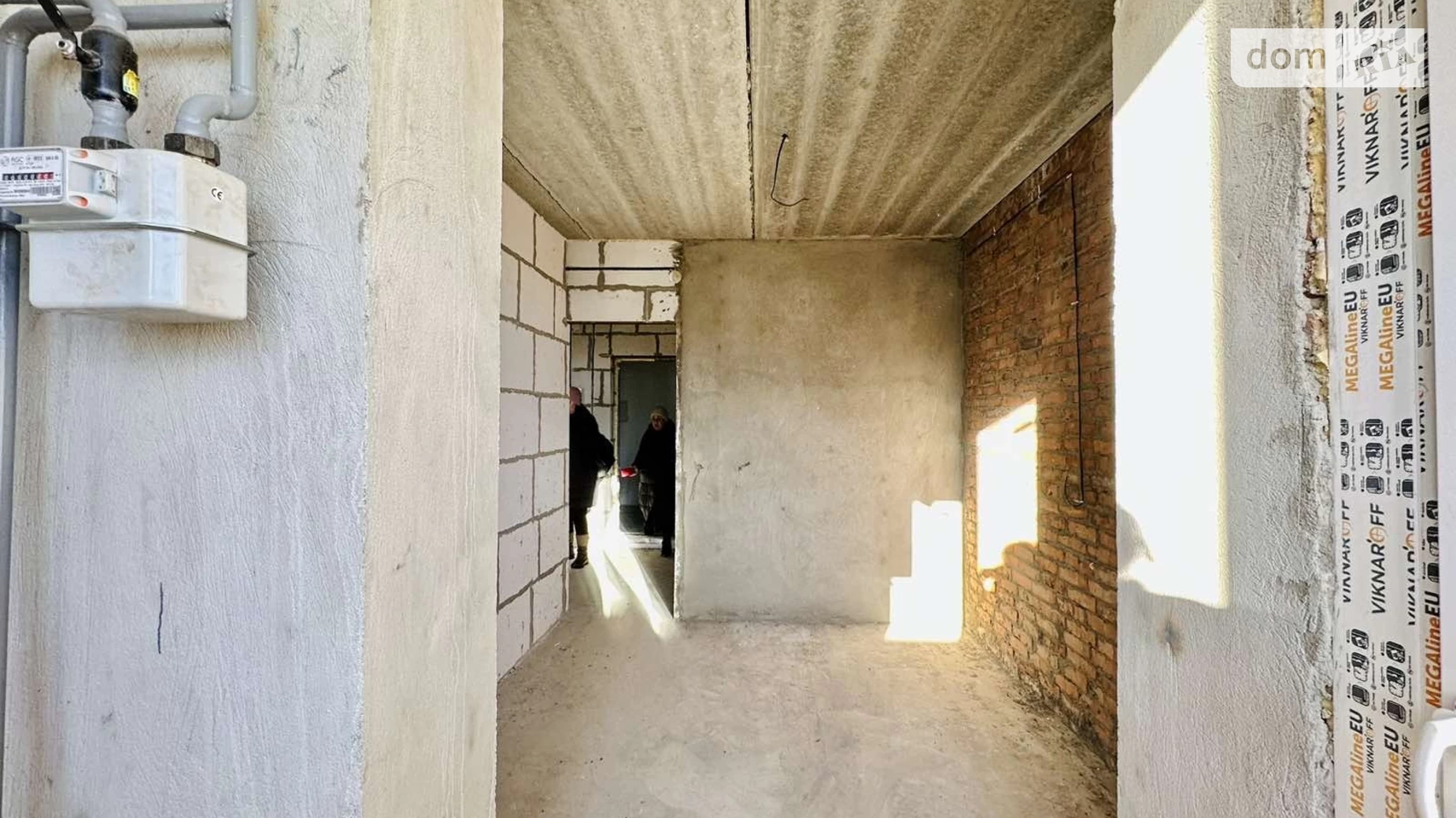 Продается 1-комнатная квартира 38 кв. м в Стрижавке, ул. Киевская, 224 - фото 3
