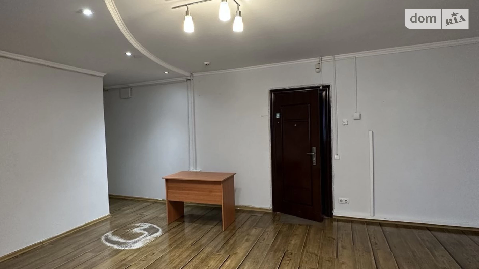 Сдается в аренду офис 53 кв. м в бизнес-центре, цена: 6890 грн - фото 4