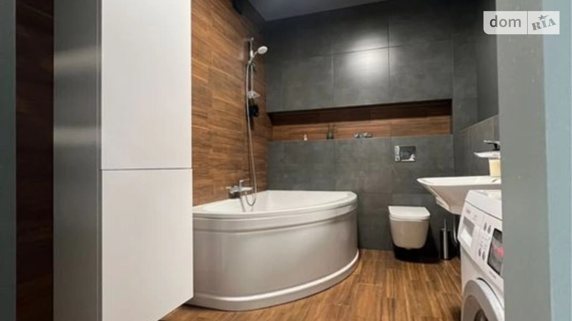 Продается 3-комнатная квартира 72 кв. м в Киеве, пер. Балтийский, 3А - фото 2