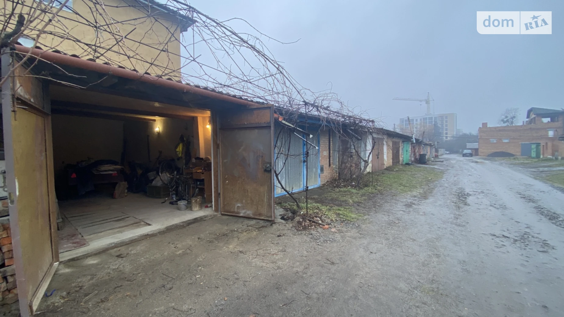 Продается место в гаражном кооперативе под легковое авто на 35.3 кв. м, цена: 9500 $ - фото 5