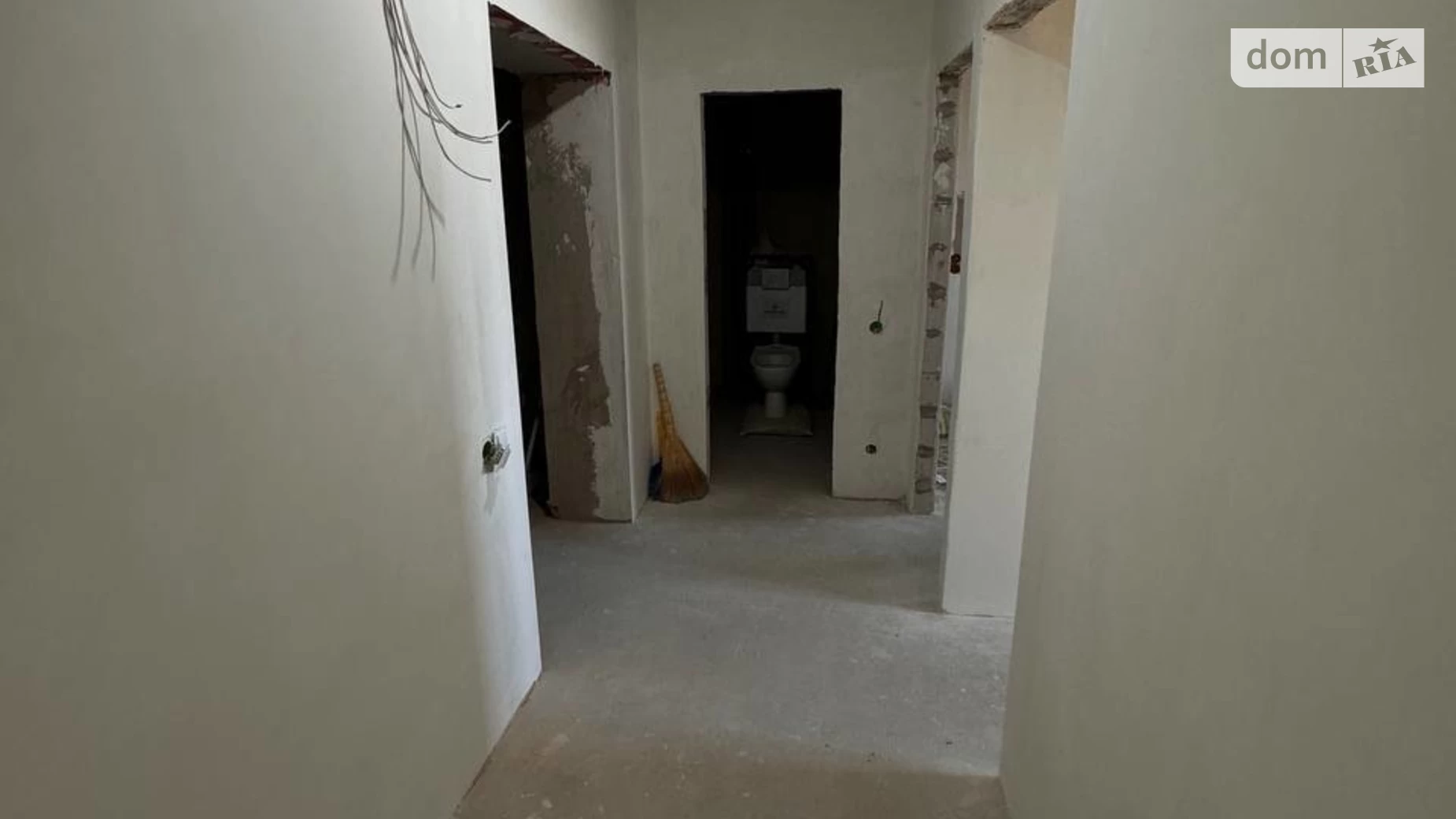 Продается 2-комнатная квартира 66.7 кв. м в Зарванцах, ул. Одесская, 3/10 - фото 5