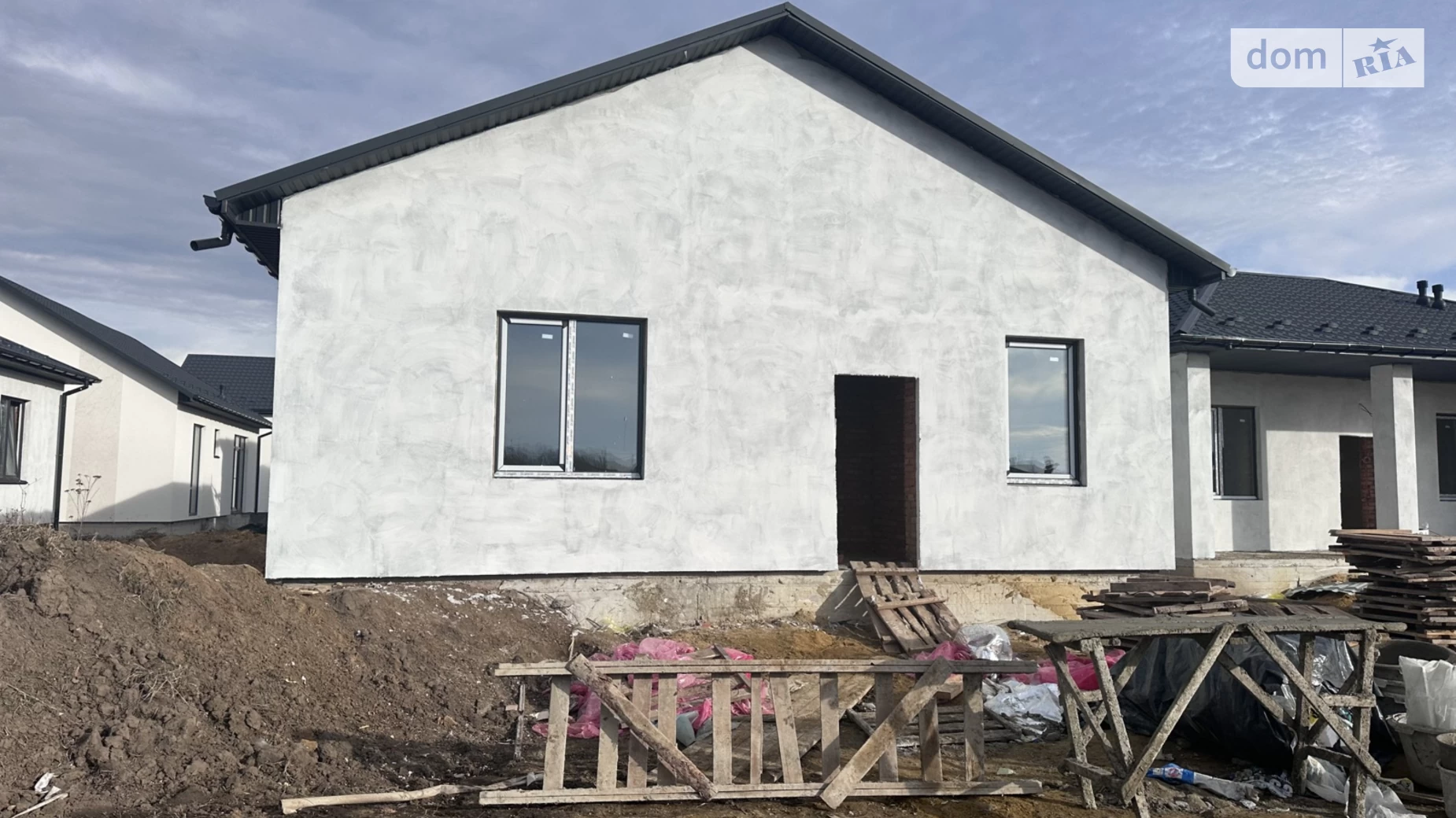 Продается одноэтажный дом 88 кв. м с беседкой, цена: 75000 $ - фото 2