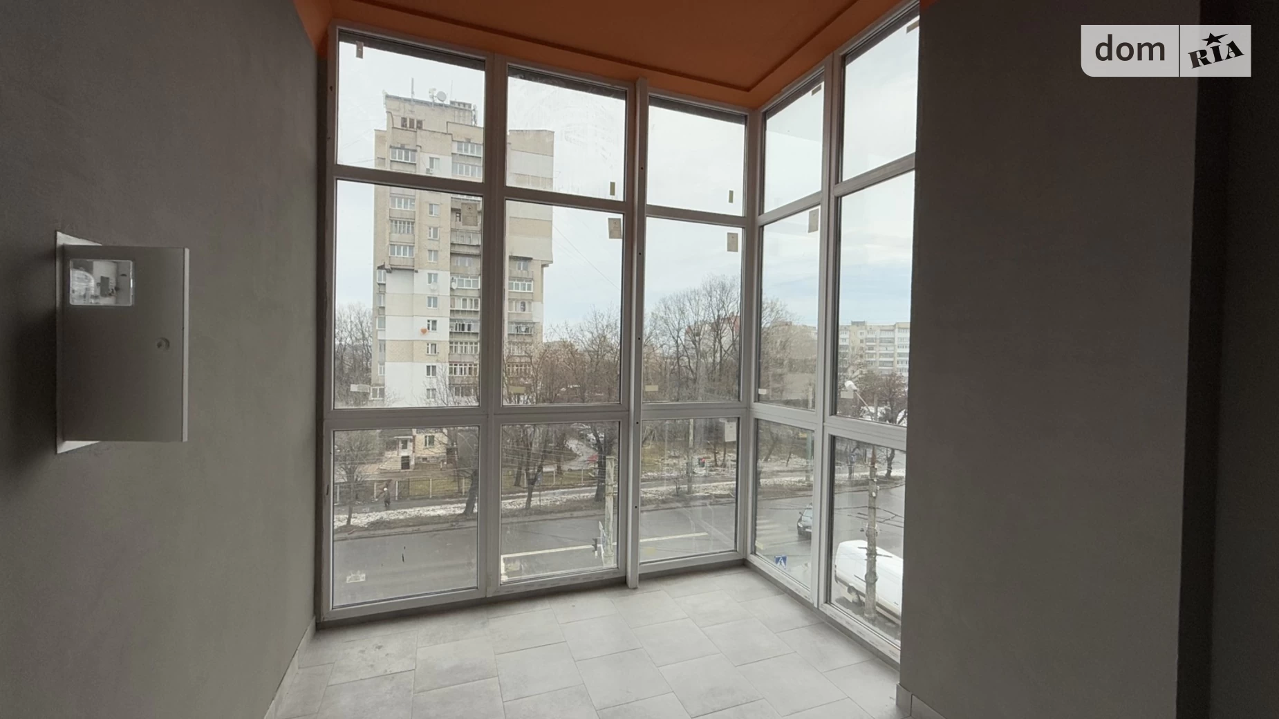 Продается офис 61.2 кв. м в бизнес-центре, цена: 58140 $ - фото 5
