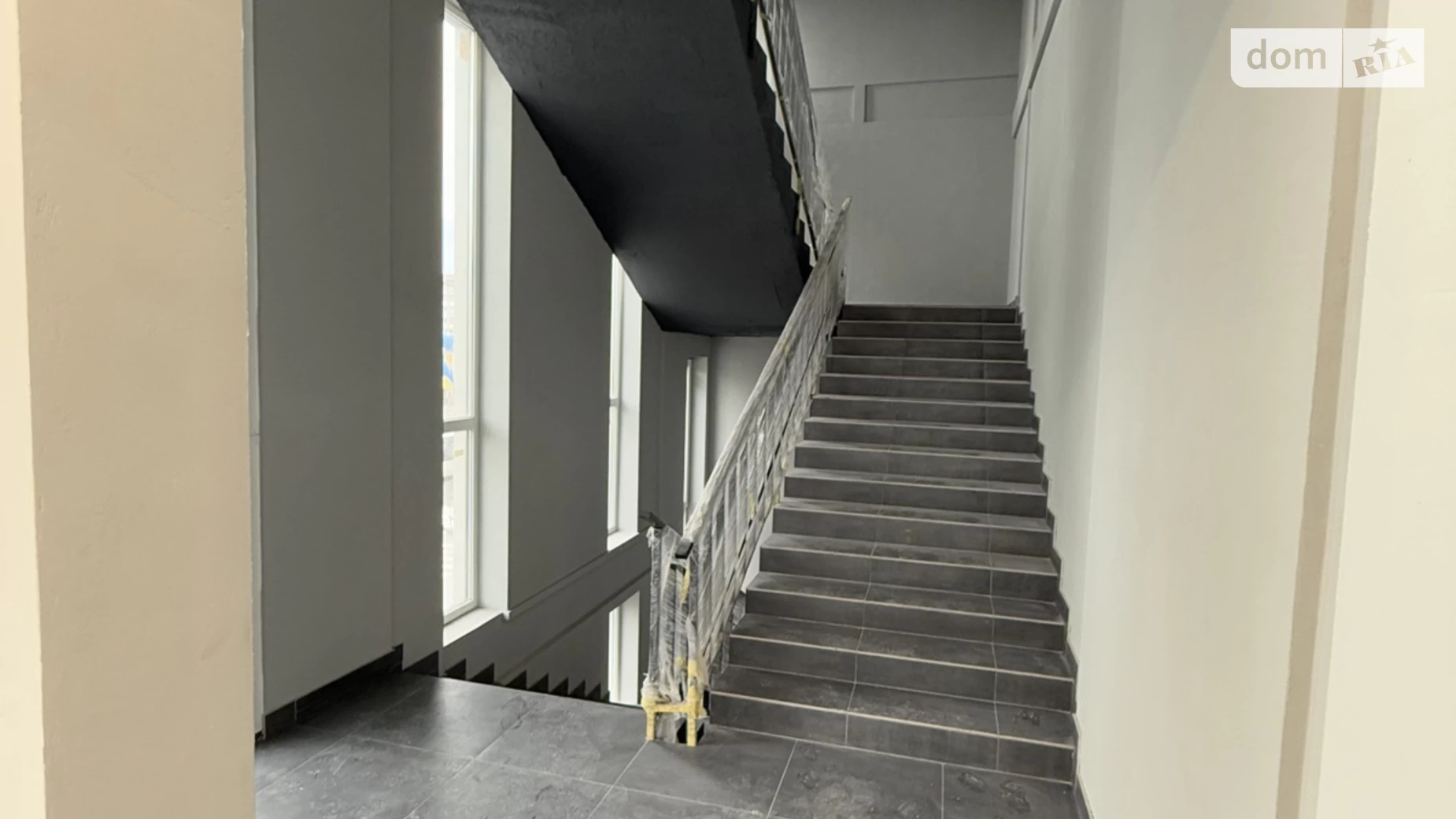 Продается офис 44.1 кв. м в бизнес-центре, цена: 41895 $ - фото 3