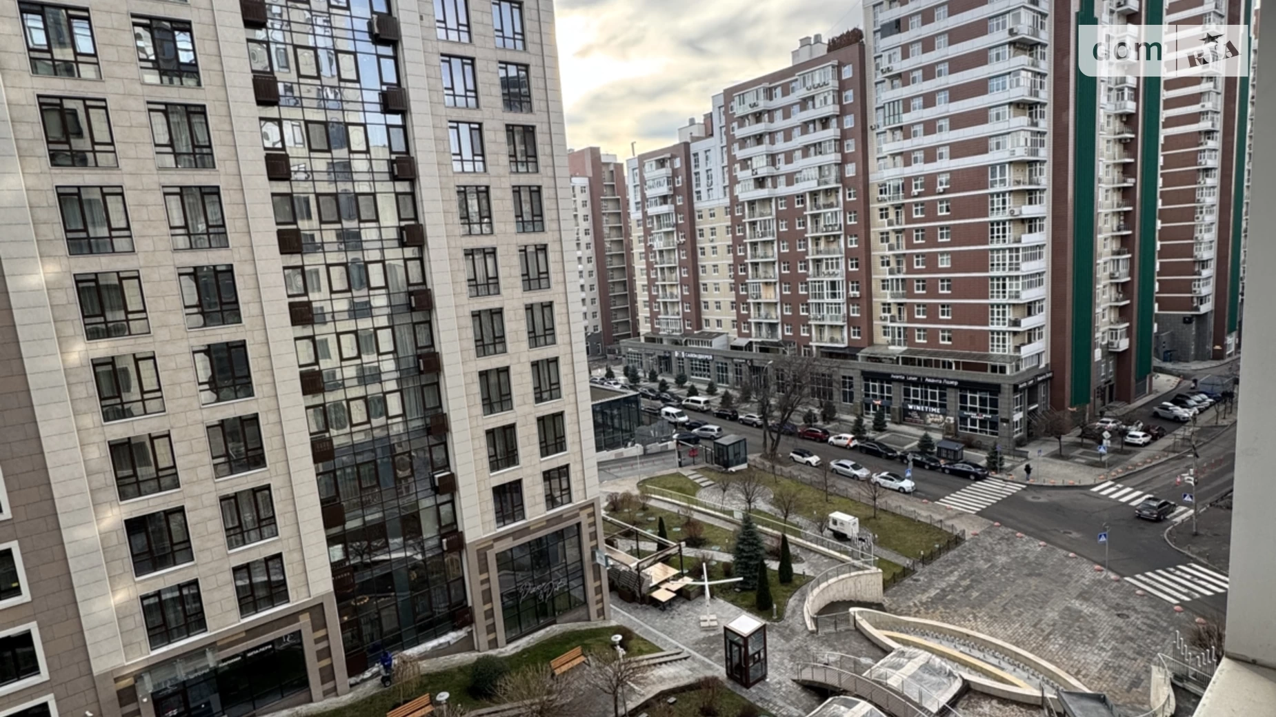 Продається 5-кімнатна квартира 195 кв. м у Києві, вул. Саперне Поле, 3 - фото 2