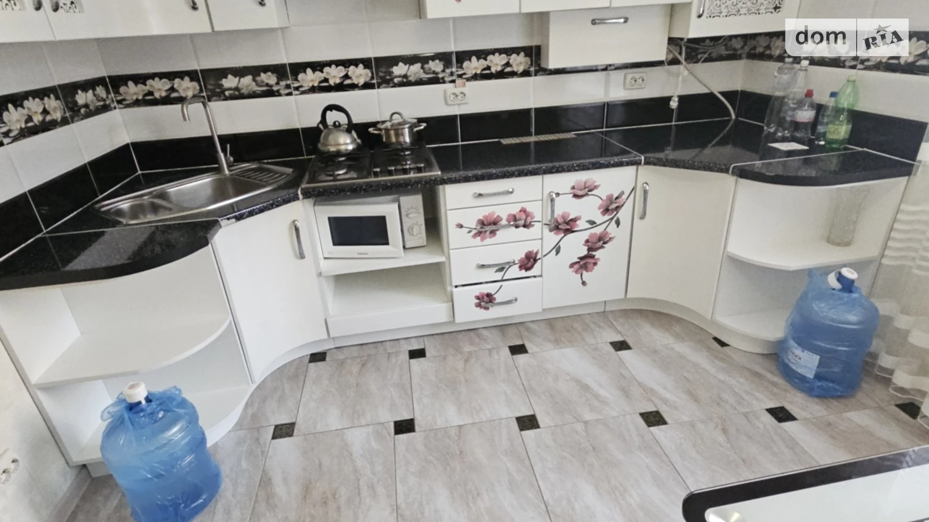 Сдается в аренду 1-комнатная квартира 48 кв. м в Виннице, ул. Генерала Гандзюка, 6 - фото 2