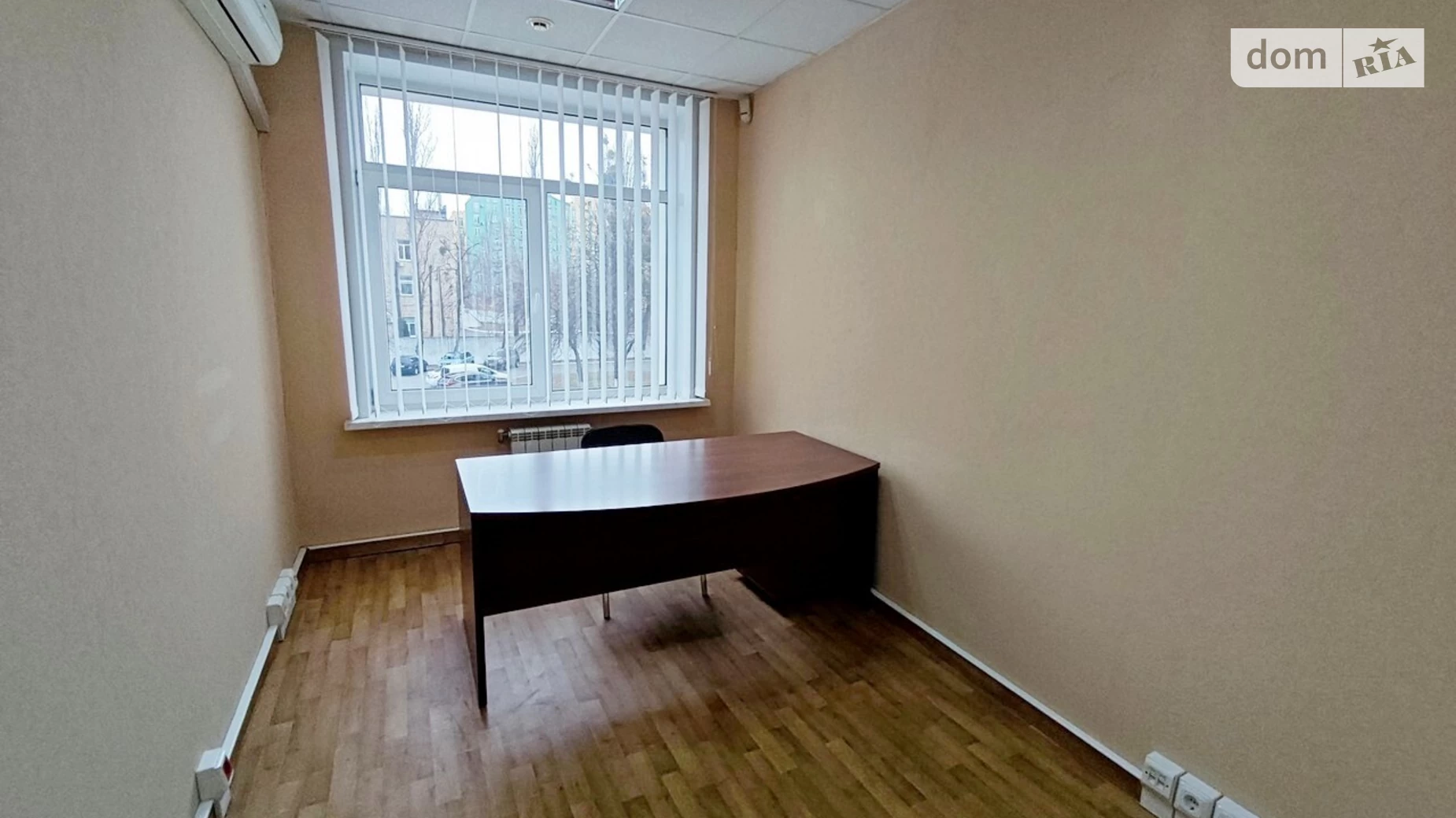 Здається в оренду офіс 13 кв. м в бізнес-центрі, цена: 5700 грн - фото 3