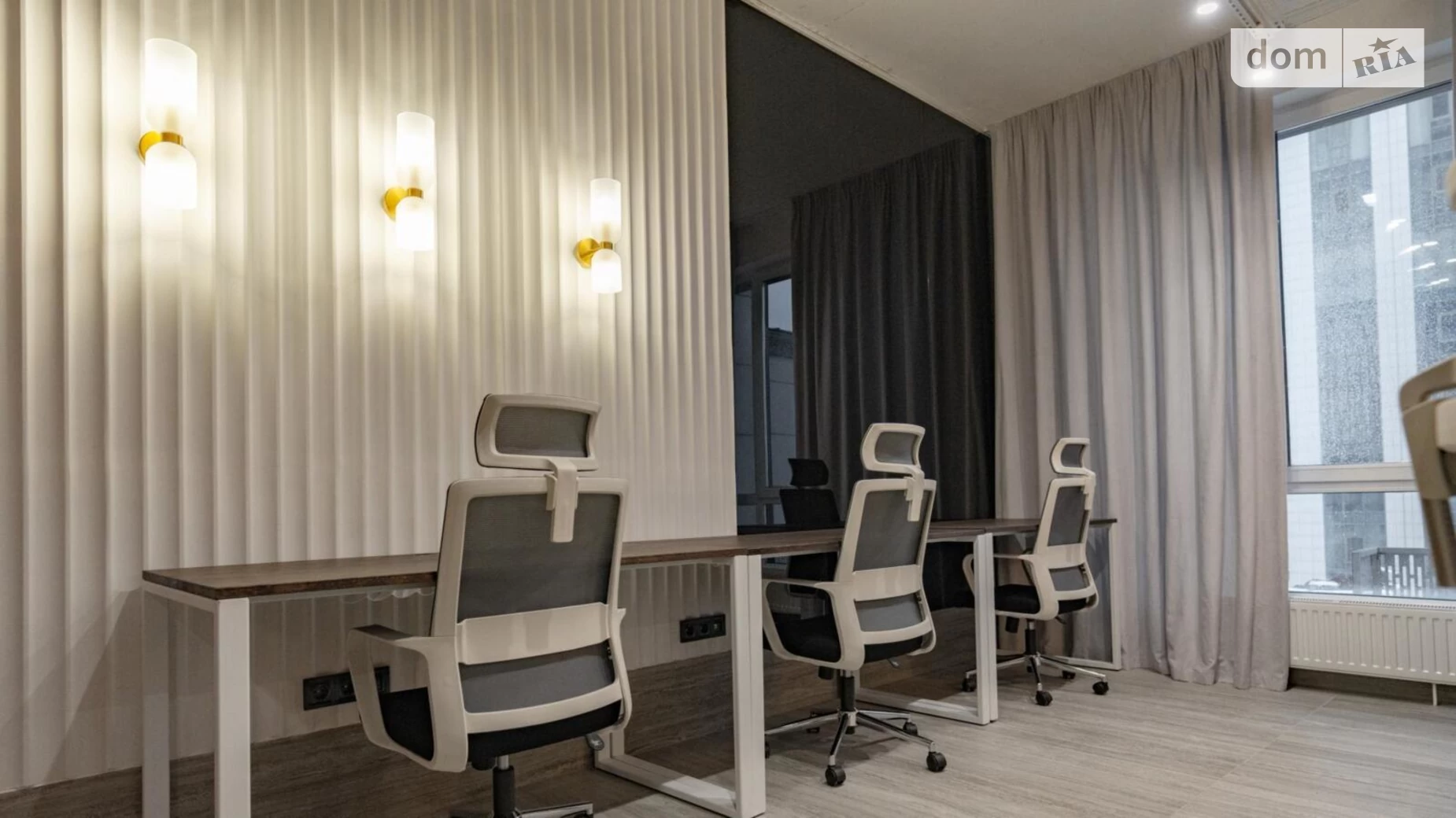 Сдается в аренду офис 350 кв. м в бизнес-центре, цена: 15000 $ - фото 5