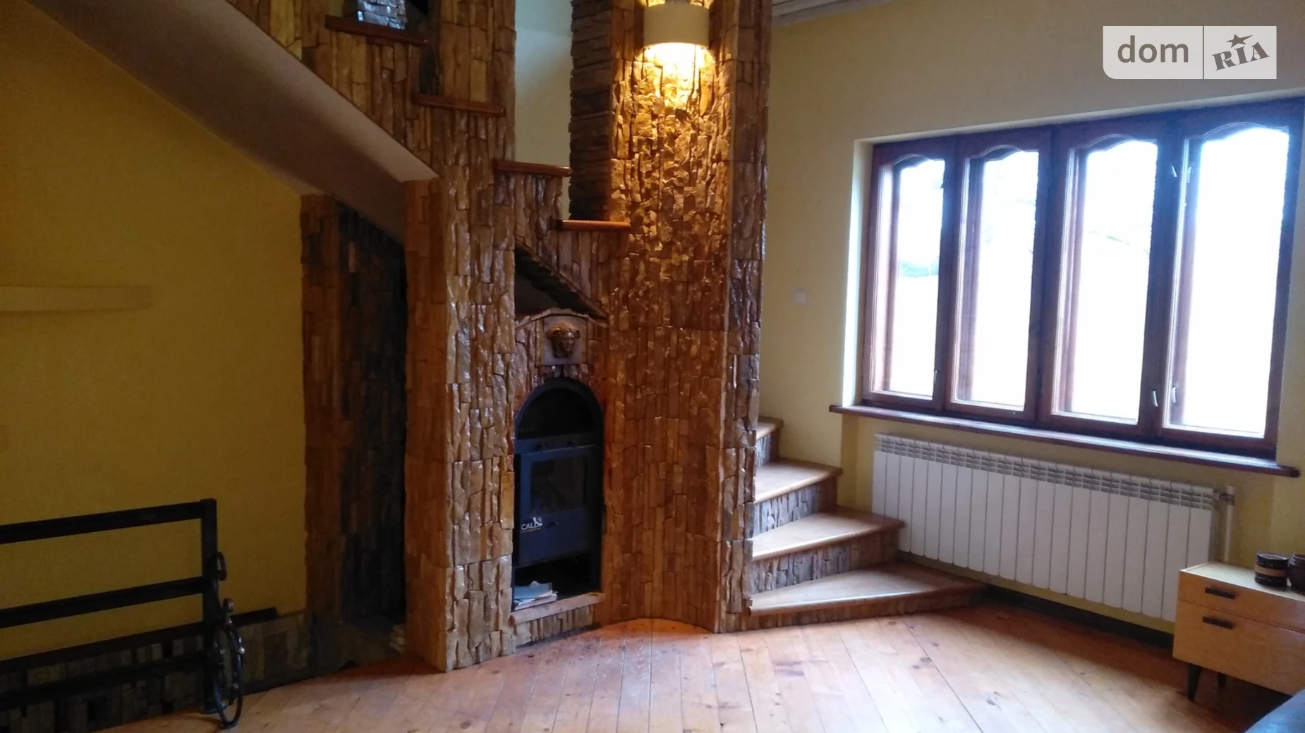 Продается дом на 2 этажа 260 кв. м с садом, цена: 150000 € - фото 2