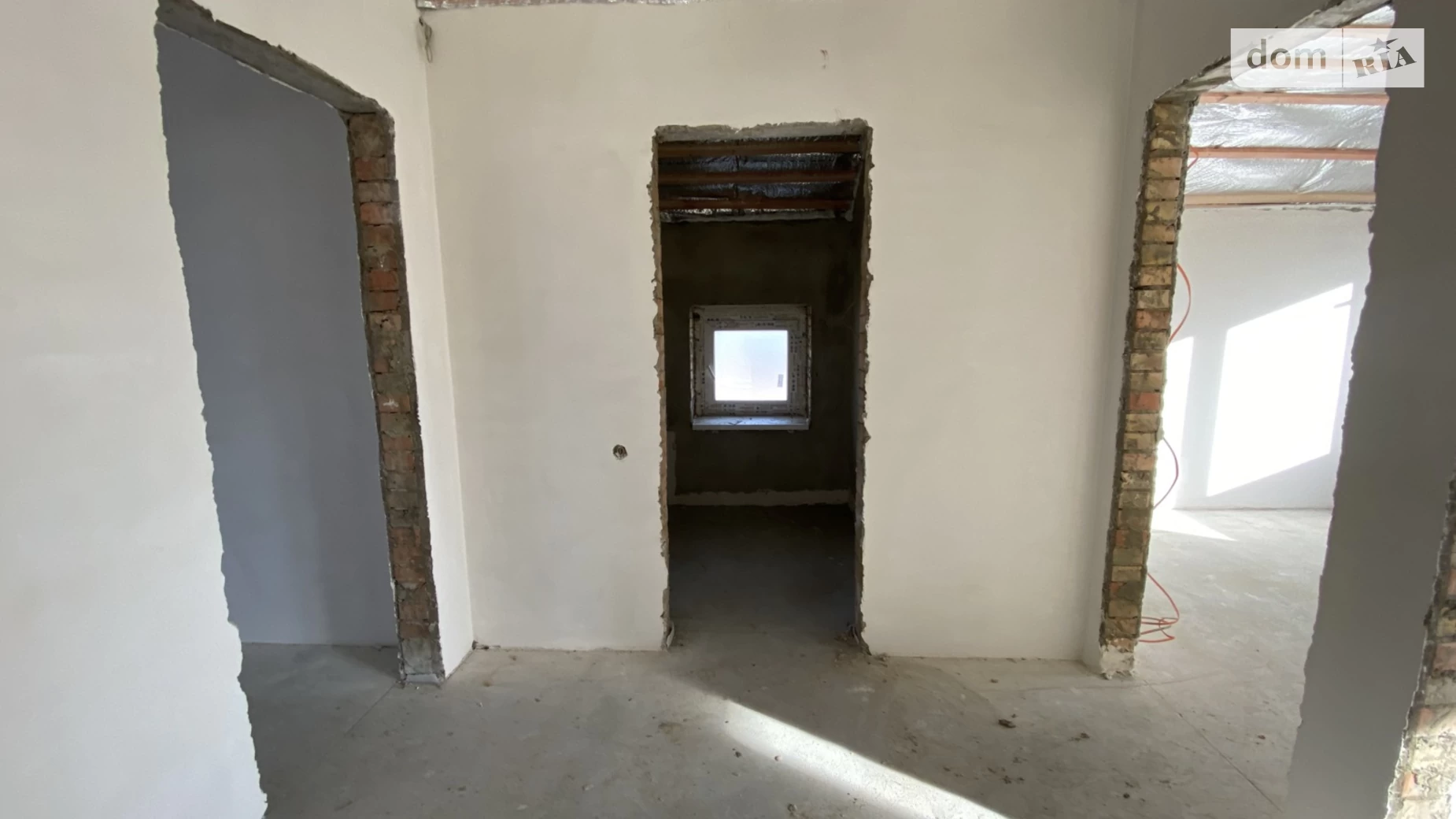 Продается дом на 2 этажа 124 кв. м с подвалом, цена: 93000 $ - фото 4