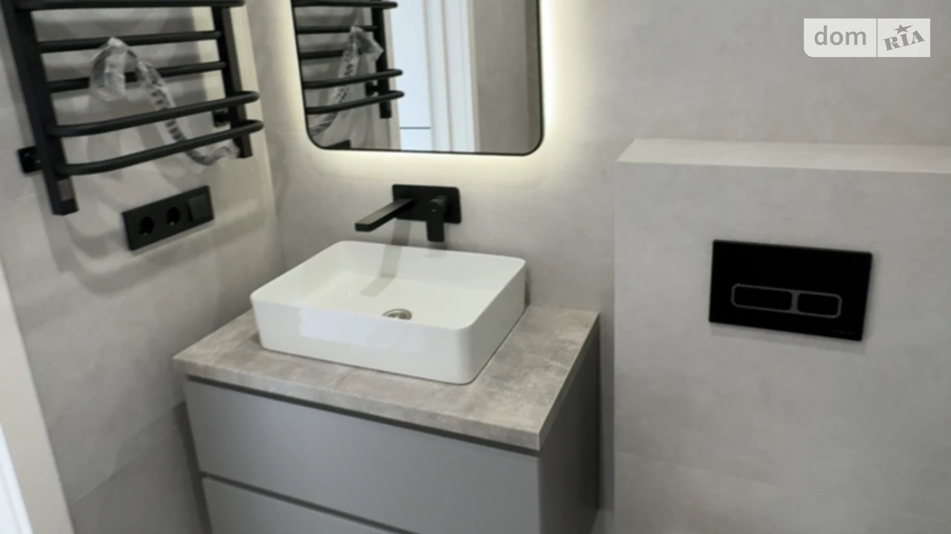 Продается 1-комнатная квартира 44 кв. м в Ивано-Франковске, ул. Гетьмана Ивана Мазепы, 164 - фото 2