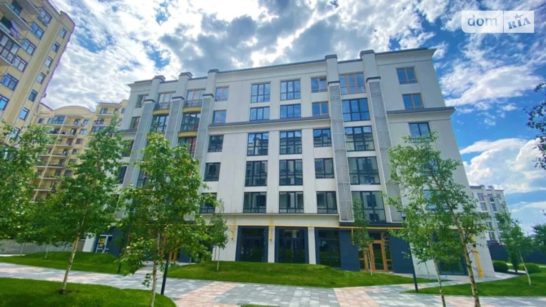 Продается 1-комнатная квартира 38 кв. м в Ирпене, ул. Николая Сингаевского(Новооскольская), 2Б/3 - фото 2