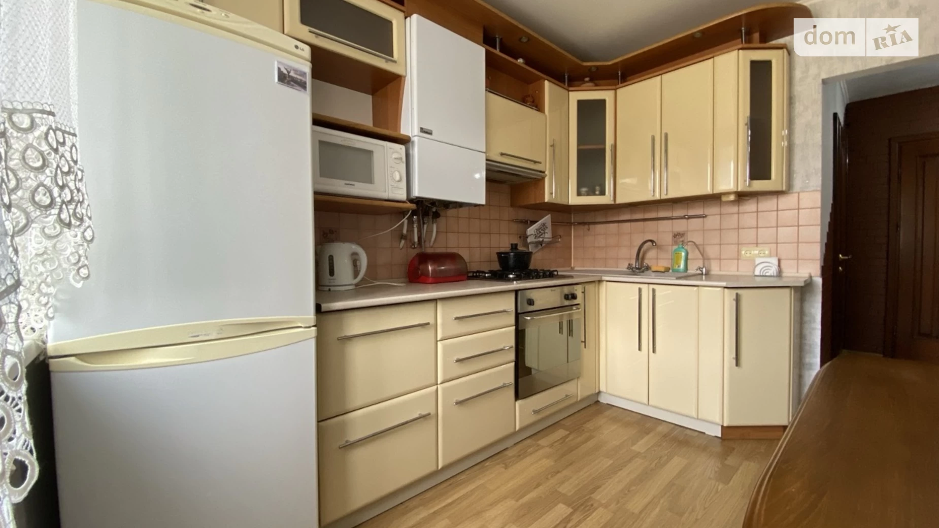 Продается 3-комнатная квартира 62.7 кв. м в Виннице, пл. Каличанская(Гагарина) - фото 2