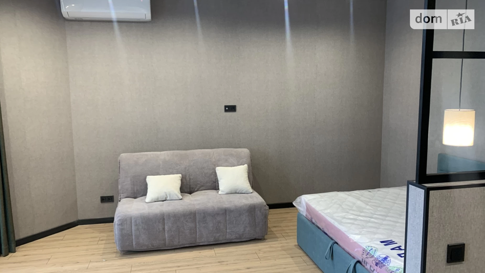 Продается 1-комнатная квартира 53 кв. м в Одессе, Фонтанская дор. - фото 4